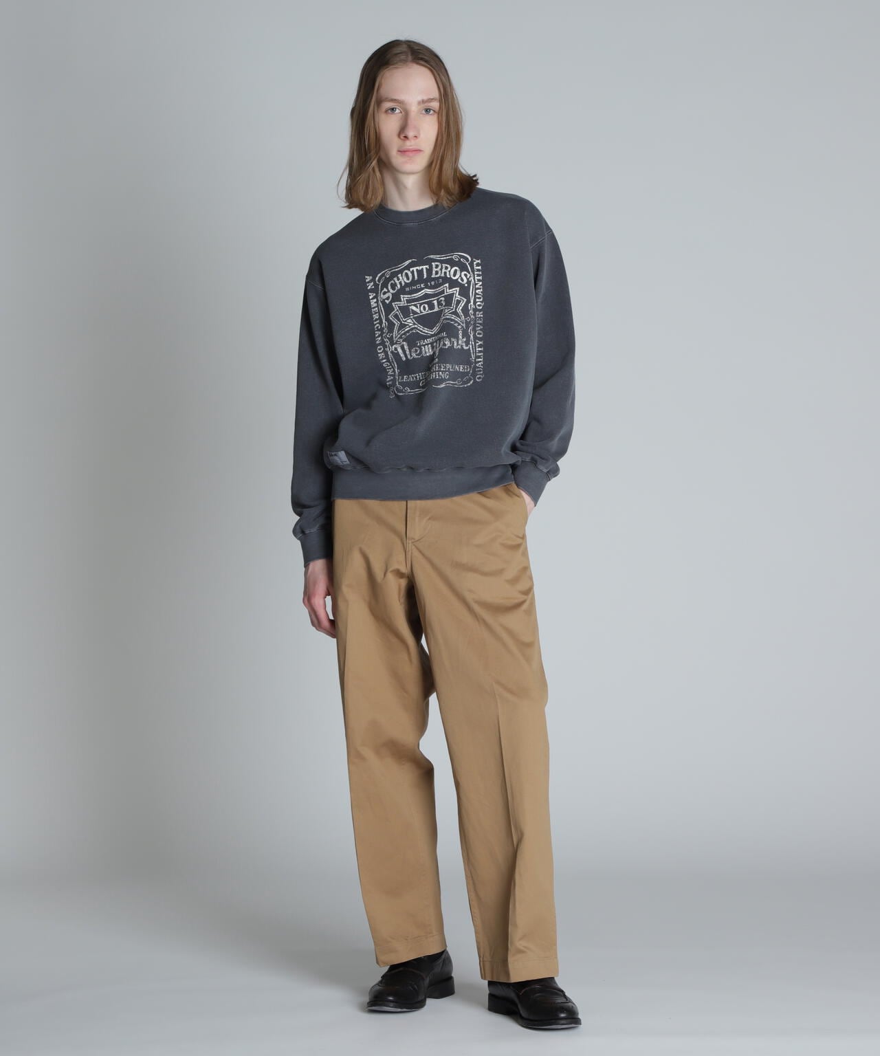 SQUARE LOGO CREW SWEAT/スクエアロゴ クルースウェット