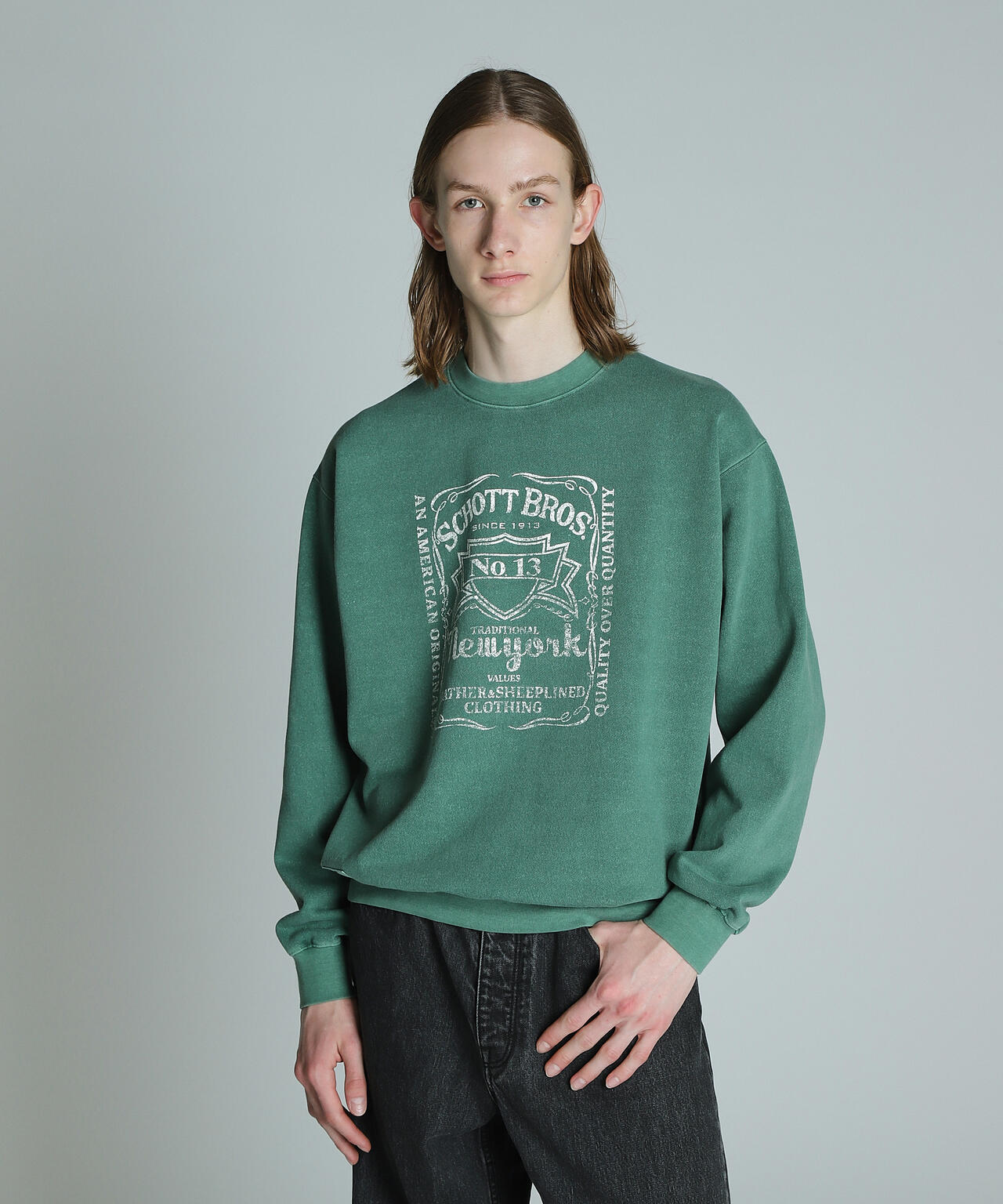 SQUARE LOGO CREW SWEAT/スクエアロゴ クルースウェット