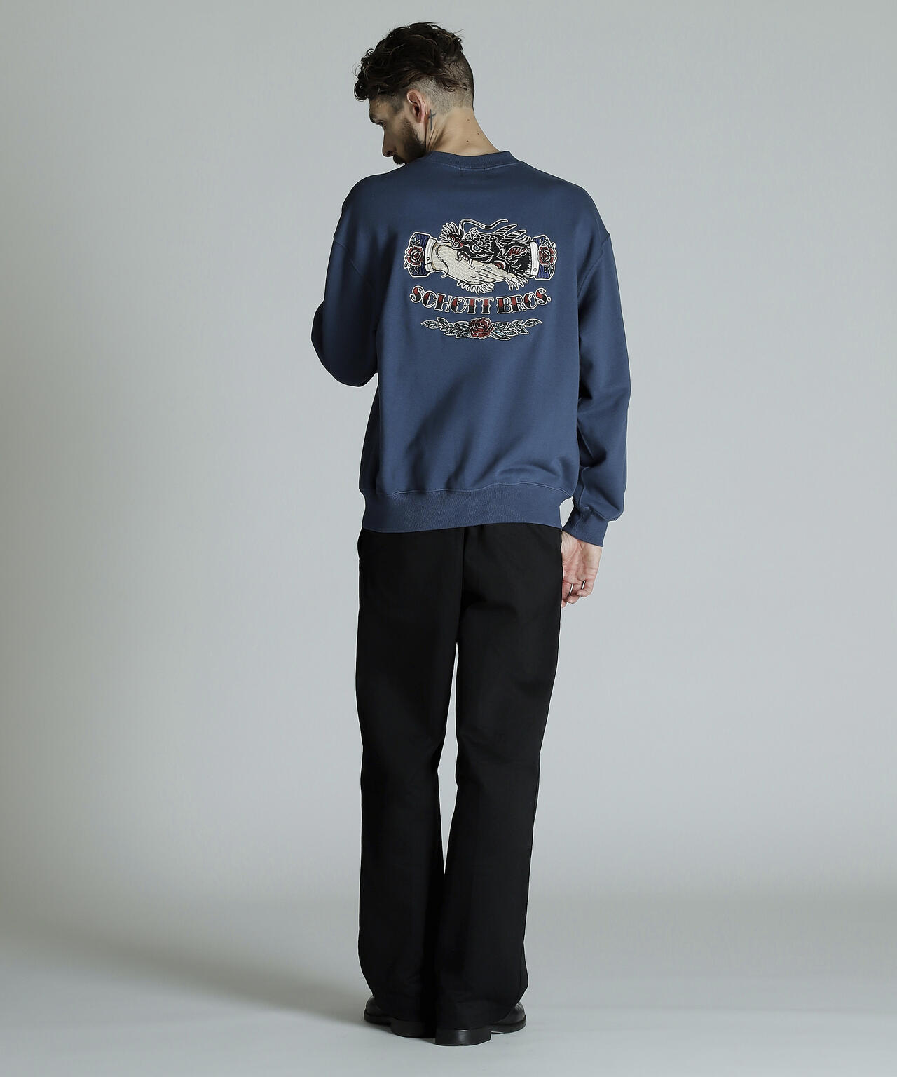 CREW SWEAT SHAKE HAND DRAGON/クルースウェット シェイクハンドドラゴン