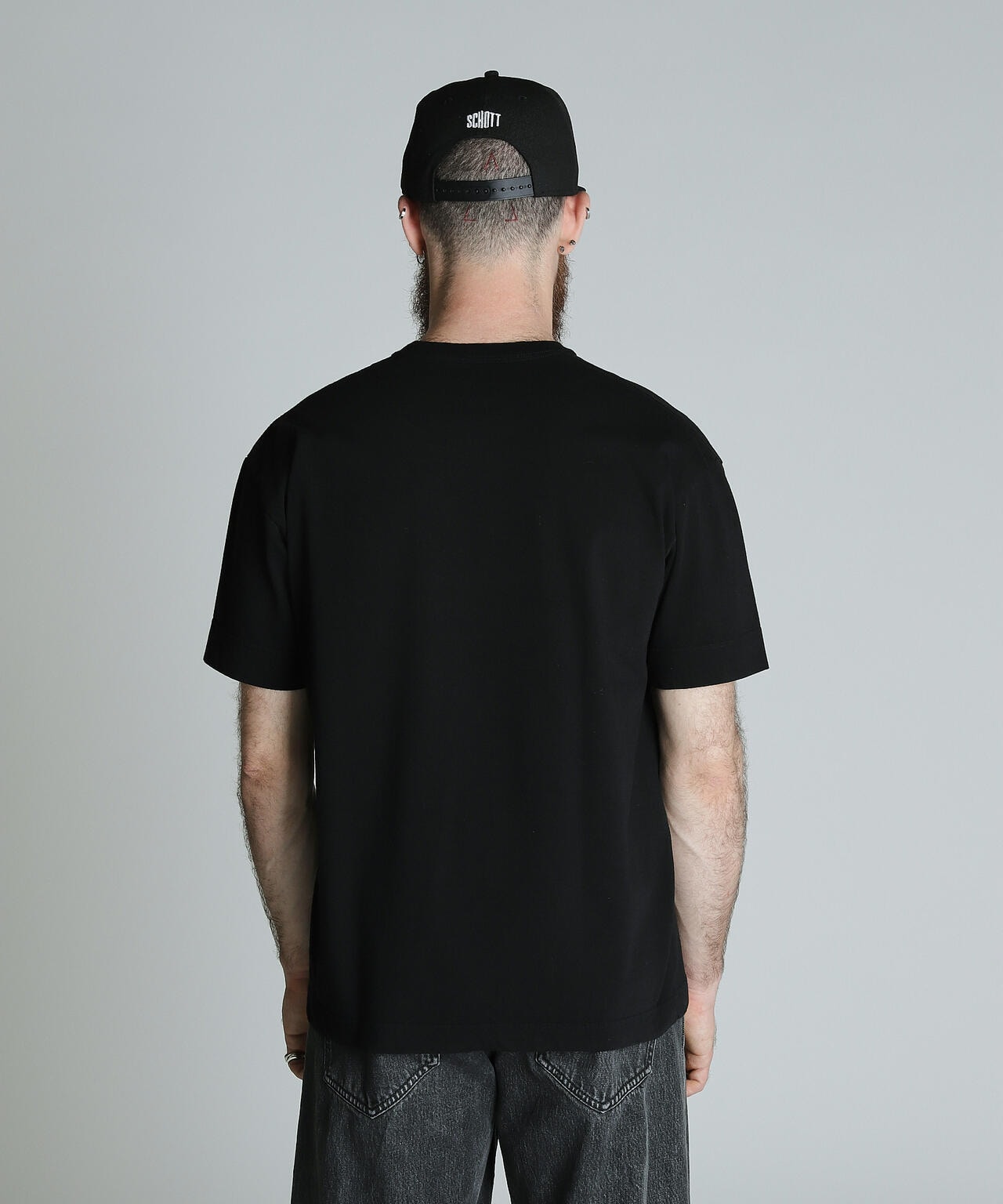 1ec41e84-fad3-50bd-a564-67dd9d63edea_Image