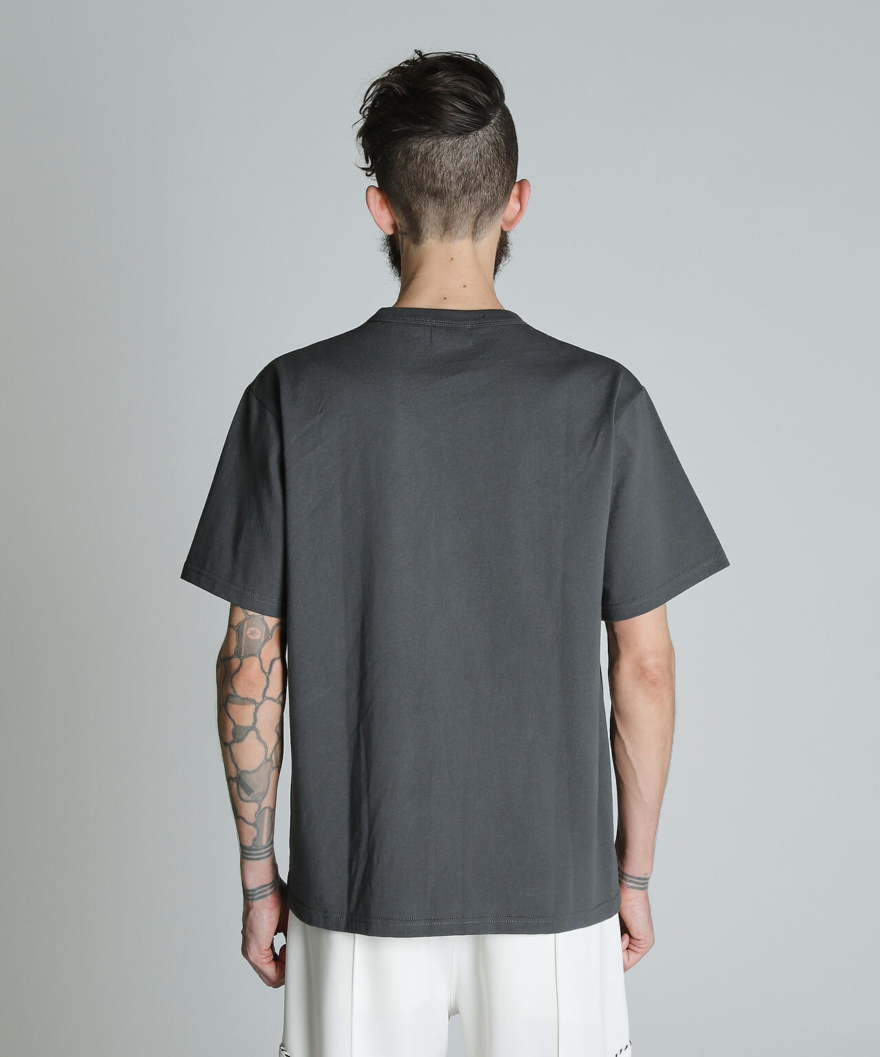 535a2304-f90a-5ee3-8ed0-199bf41dbe08_Image