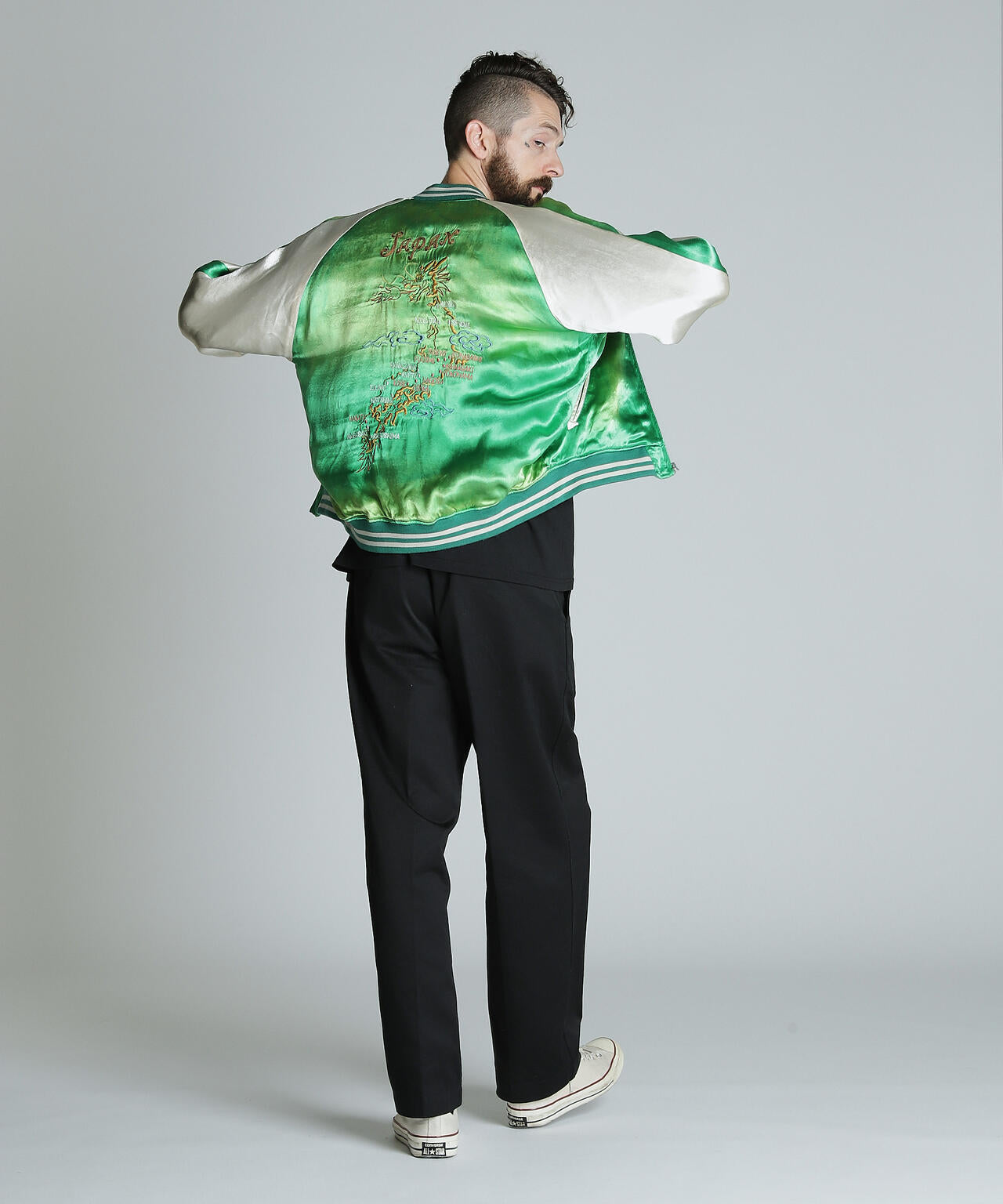 eaef0071-9f30-58a6-b858-75307aa6ab3d_Image