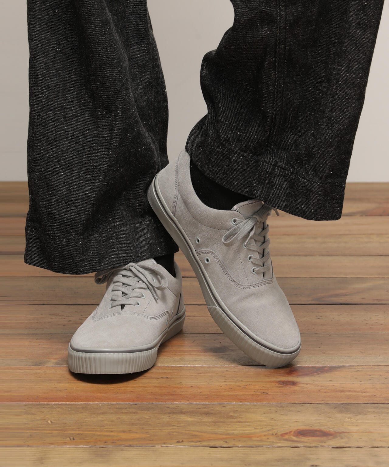 直営店舗限定/SNEAKERS 