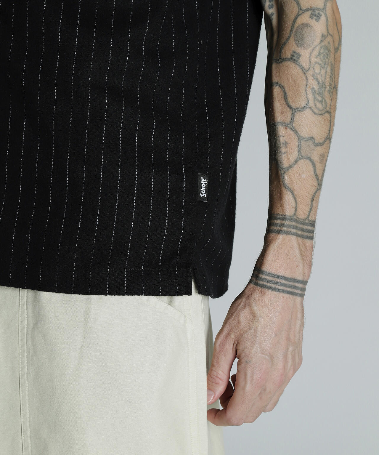 ad7a4376-bca5-570e-9796-7cbd71b434b7_Image