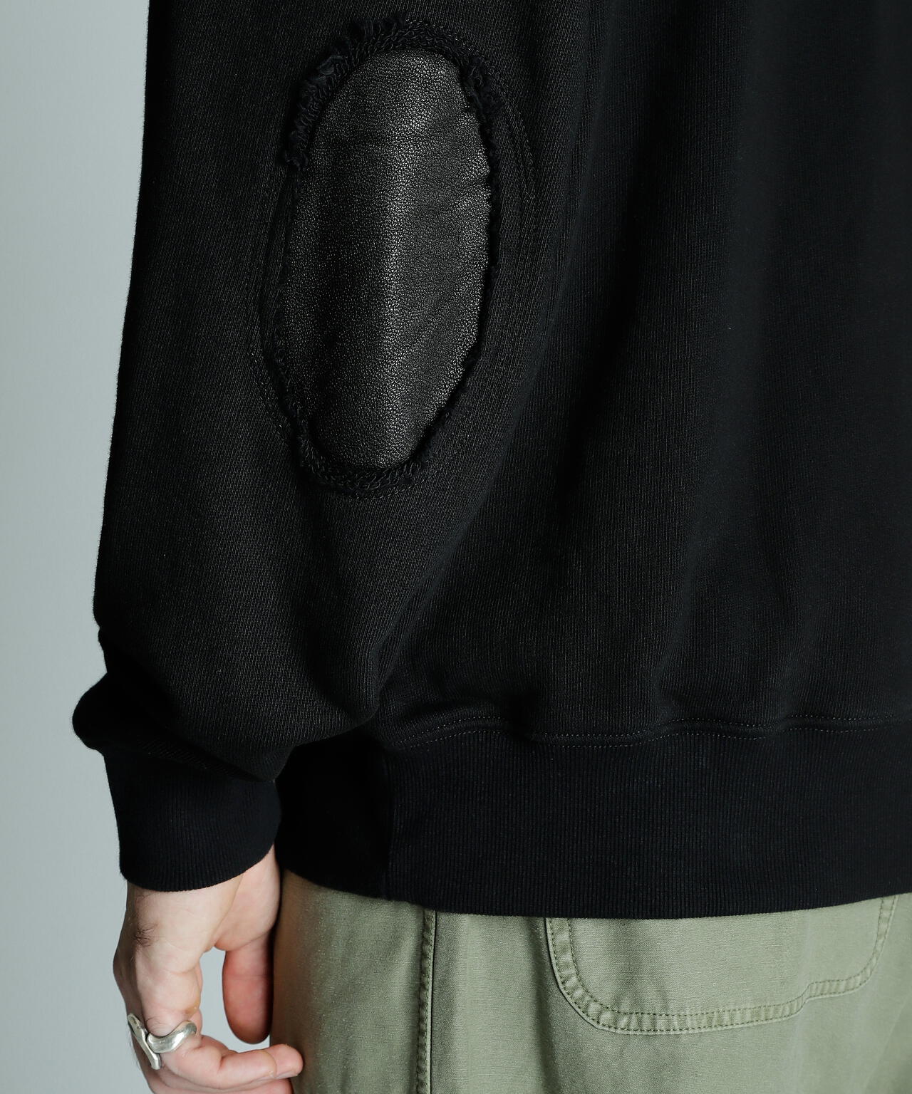LEATHER ELBOW PATCH ZIP HOODED SWEAT/レザー エルボーパッチ ジップパーカー