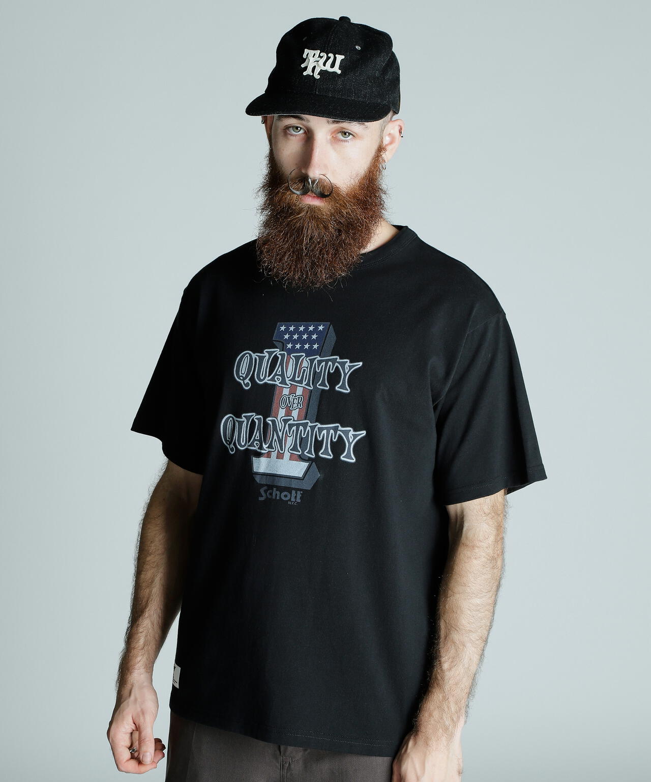 T-SHIRT QUALITY OVER QUANITY/クオリティ・オーバー・クオンティティ Tシャツ