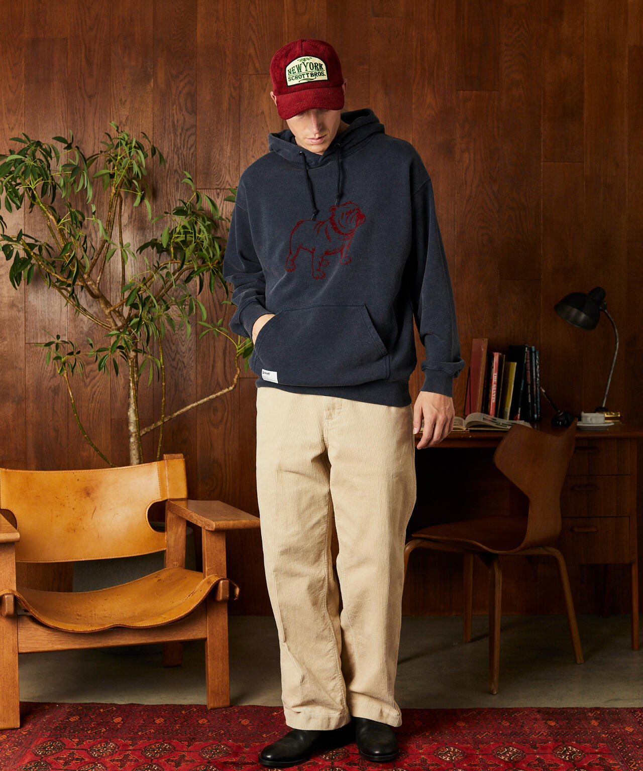FLOCKY BULLDOG HOODED SWEAT/フロッキーブル パーカー