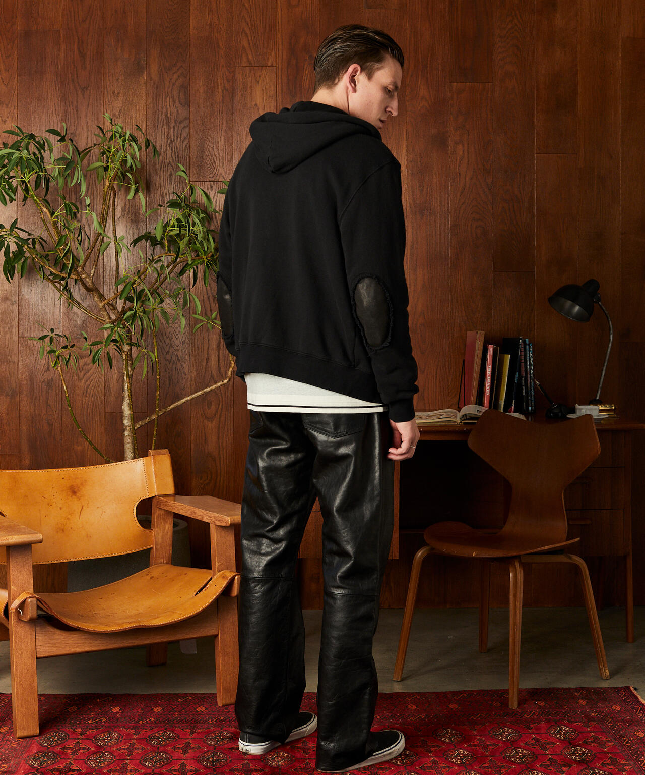 LEATHER ELBOW PATCH ZIP HOODED SWEAT/レザー エルボーパッチ ジップパーカー