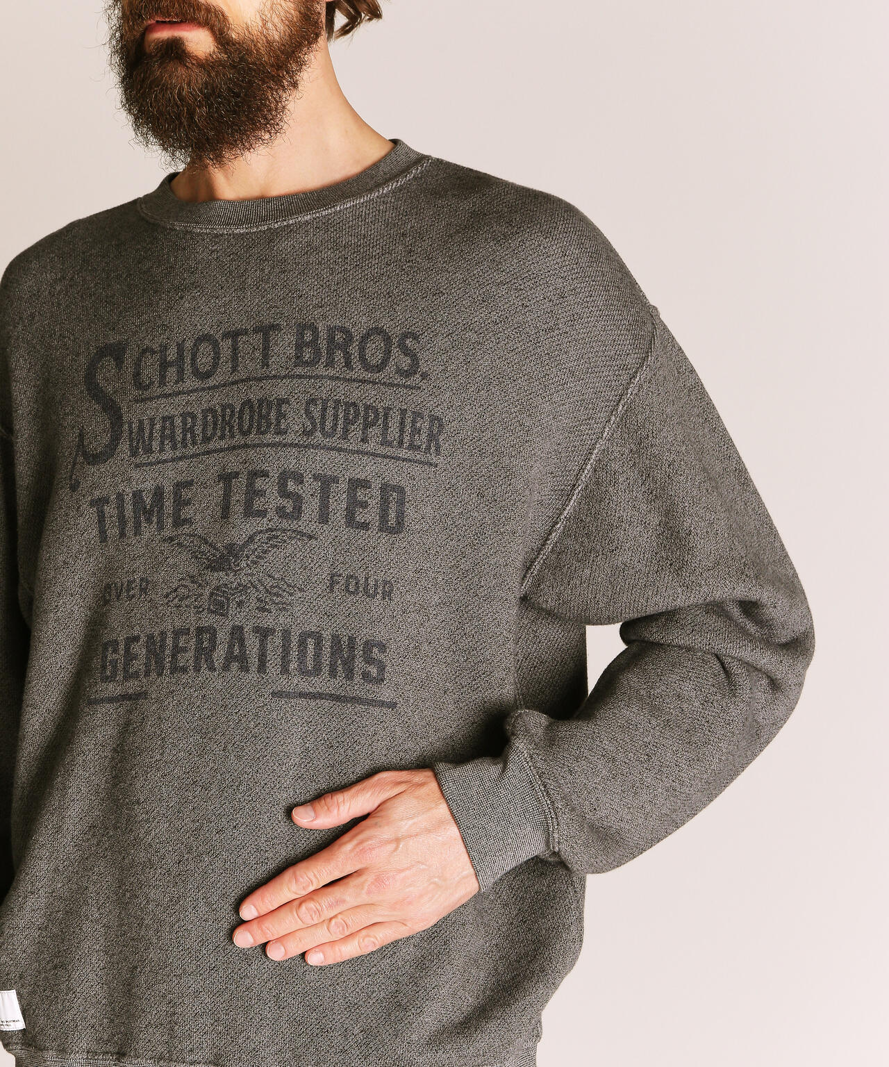 SALT AND PEPPER CREW SWEAT TIMETESTED FOUR GENERATIONS