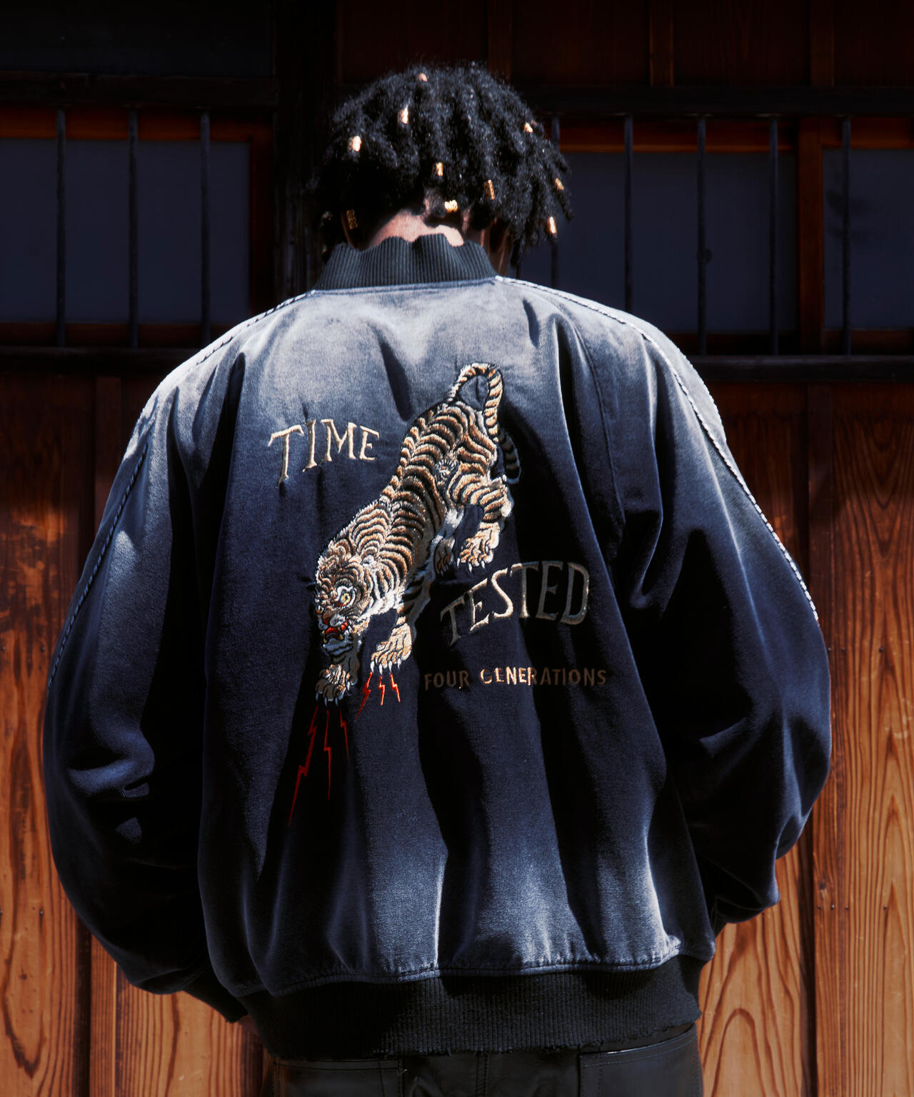 EMB. TIGER GRUNGE SOUVENIR JACKET/タイガー刺繍 グランジスーベニアジャケット
