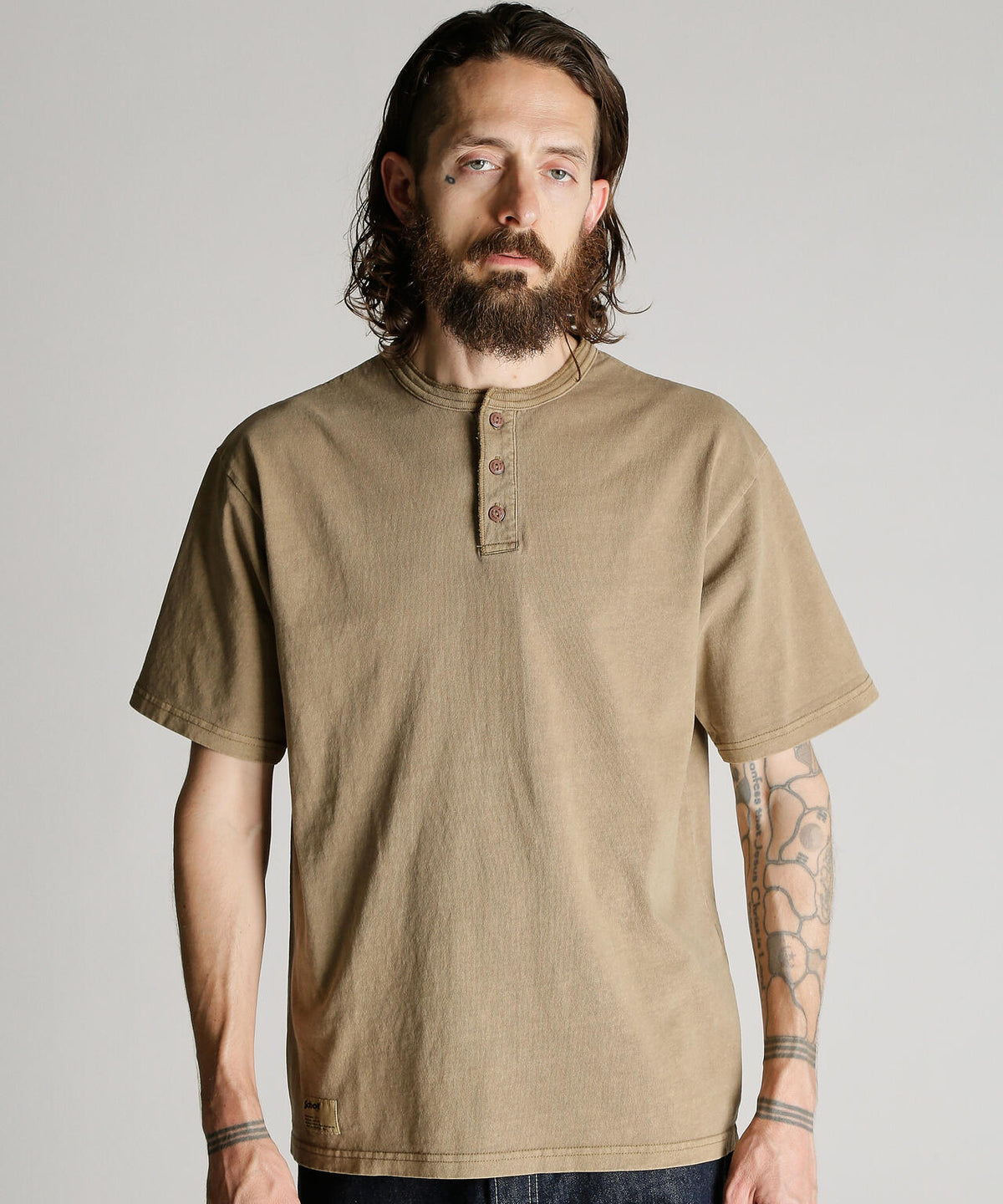 PIGMENT O/D SS HENLEY NECK T-SHIRT/ピグメント オーバーダイ ヘンリーネック Tシャツ