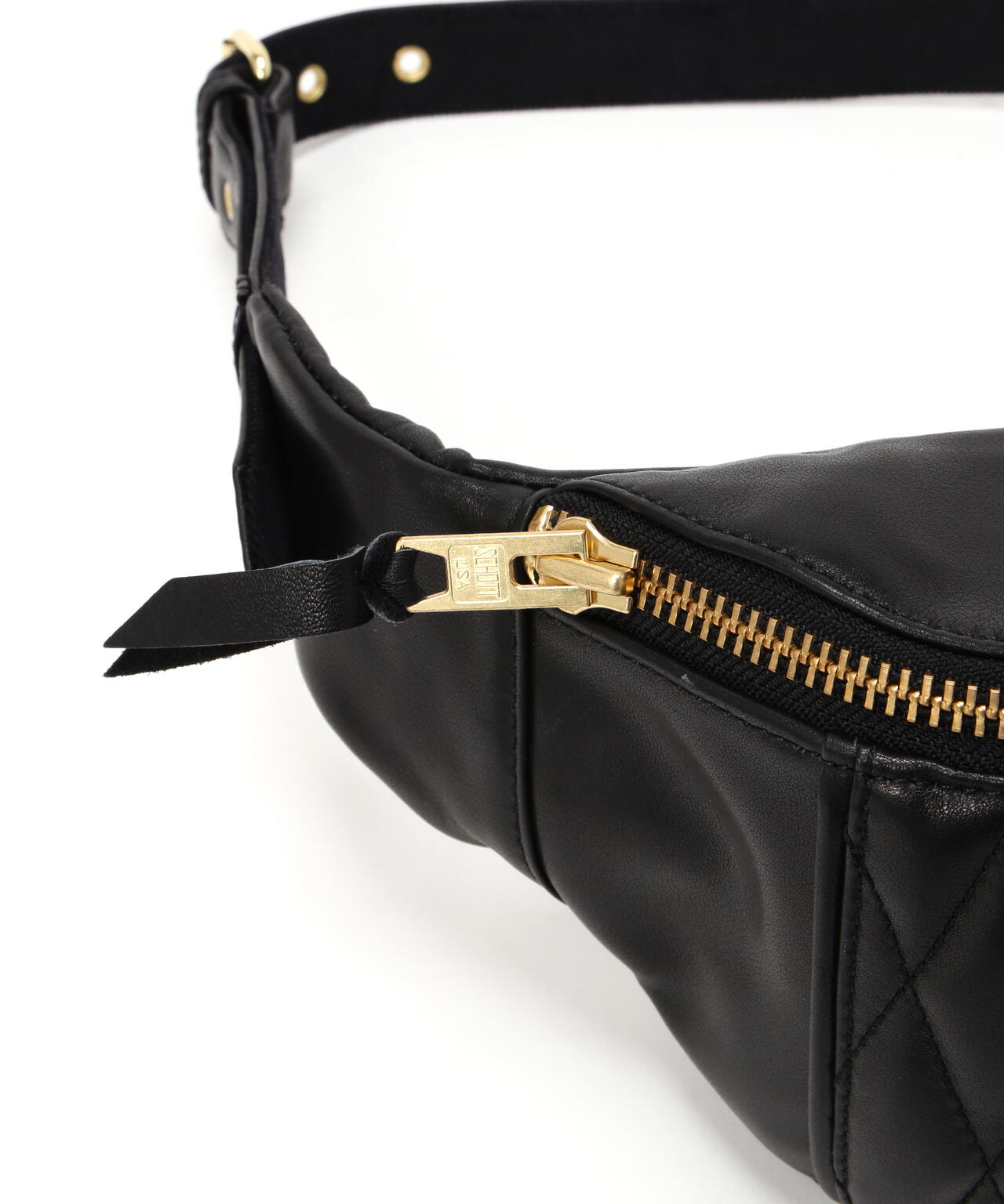 PADDED BODY BAG/ボディバッグ