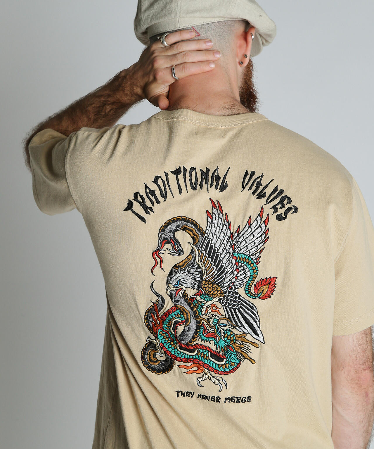BATTLE ROYALE EMB. T-SHIRT/バトル ロワイヤル 刺繍 Tシャツ
