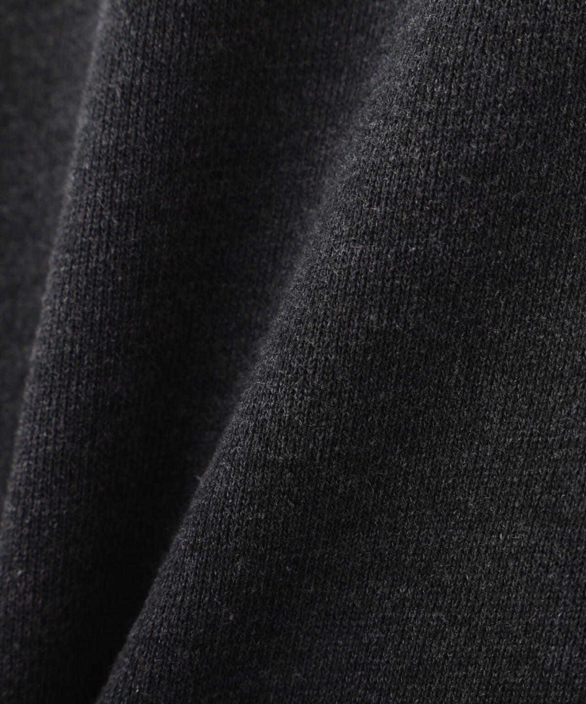 HALF ZIP HOODED SWEAT/ハーフジップ パーカー