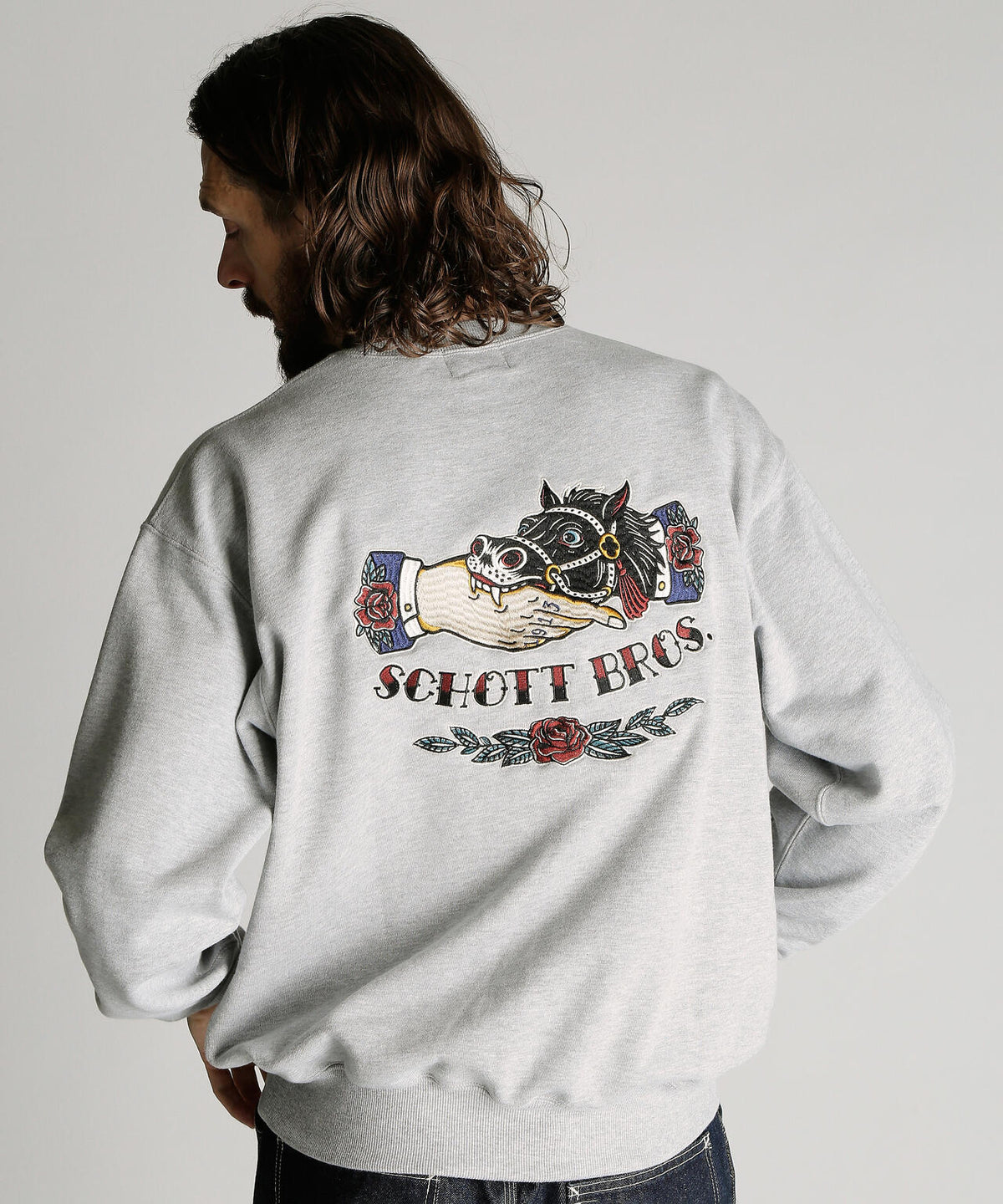 CREW SWEAT SHAKE HAND HORSE/クルースウェット シェイクハンドホース