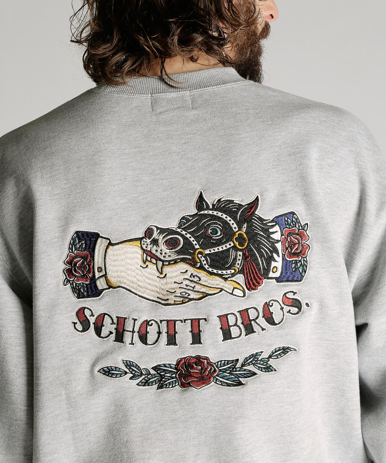 CREW SWEAT SHAKE HAND HORSE/クルースウェット シェイクハンドホース