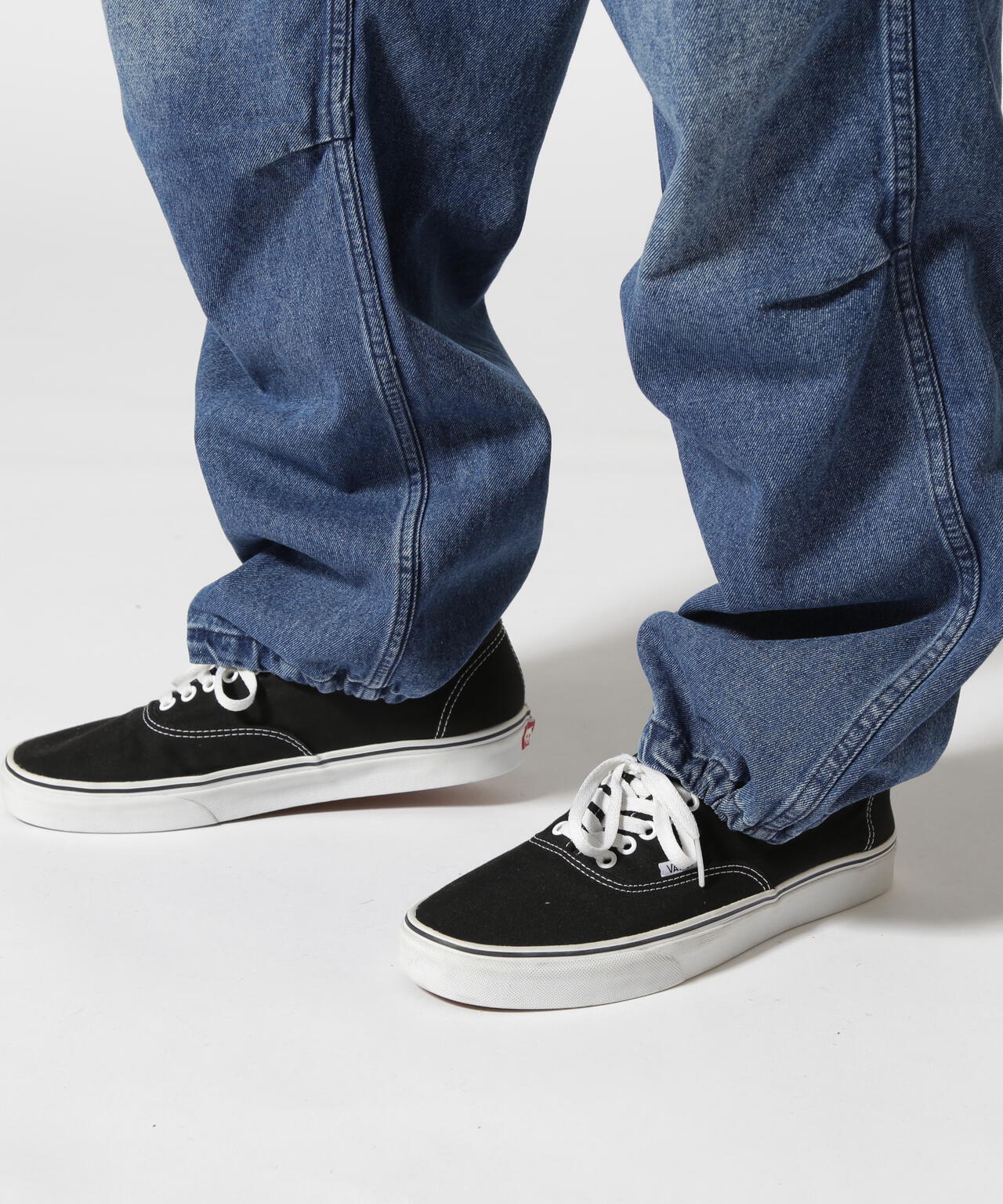 db381d0c-3688-5917-a284-6b75e651b8b3_Image