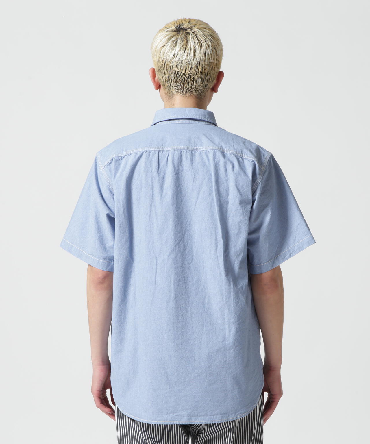 《DAILY/デイリー》BASIC CHAMBRAY S/S SHIRT / 半袖シャンブレーシャツ/AVIREX/アヴィレック