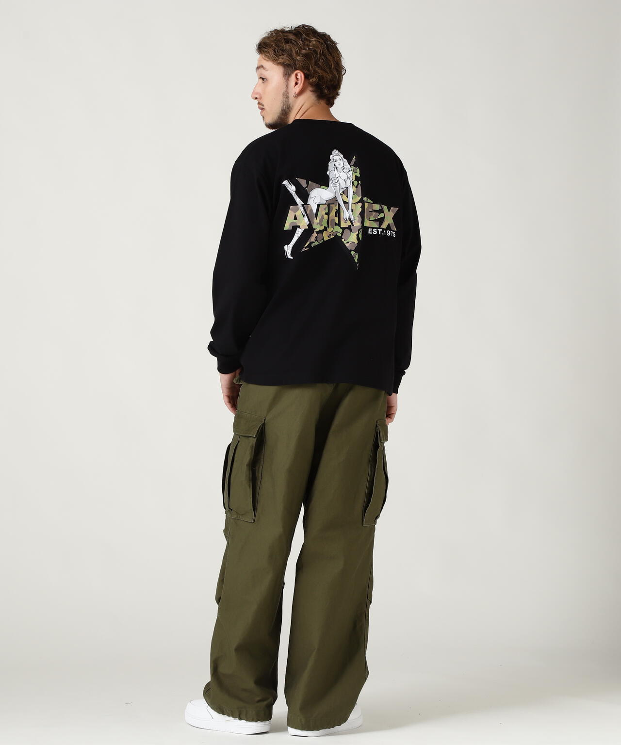 《WEB限定》CAMOUFLAGE STAR & PINUP GIRL L/S T-SHIRT /