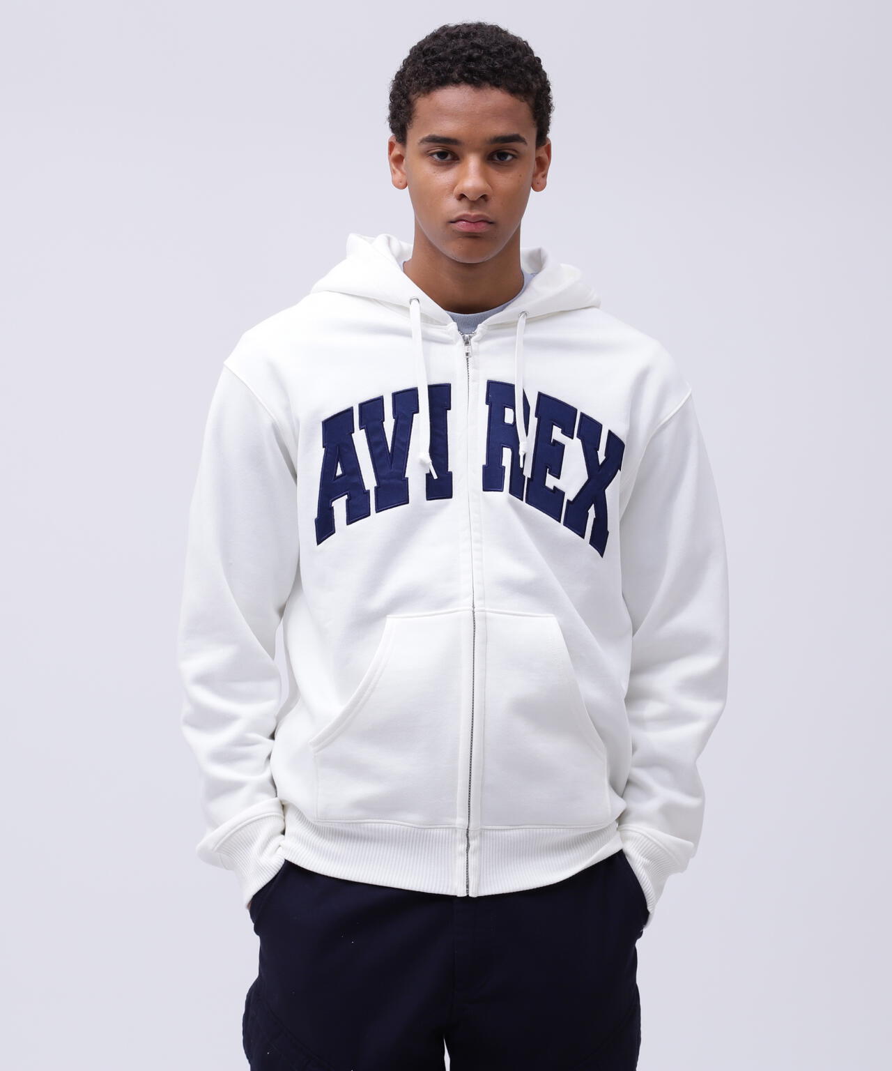 《DAILY/デイリー》ZIP UP SWEAT PARKA LOGO / ジップアップ スウェット パーカー ロゴ / AVIREX /