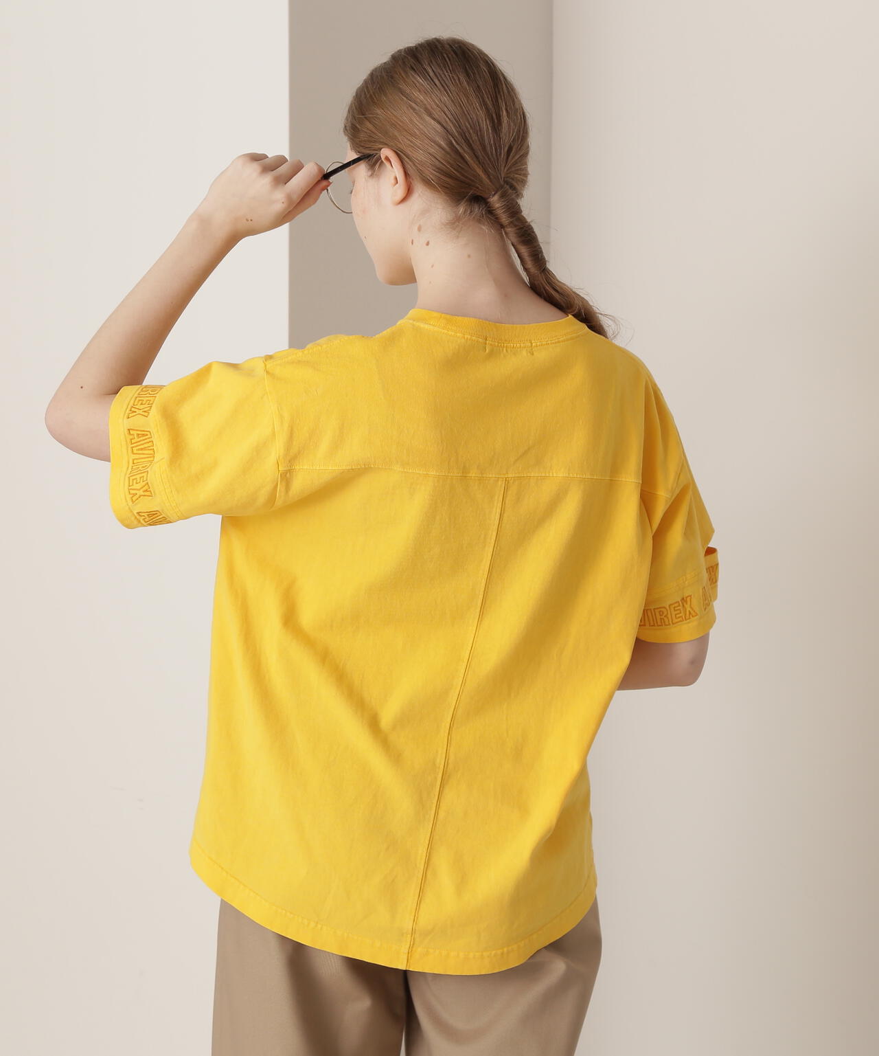 FADE WASH CUFFS OPEN EMBROIDERY T-SHIRT/フェイドウォッシュ カフスオープン刺繍Tシャツ