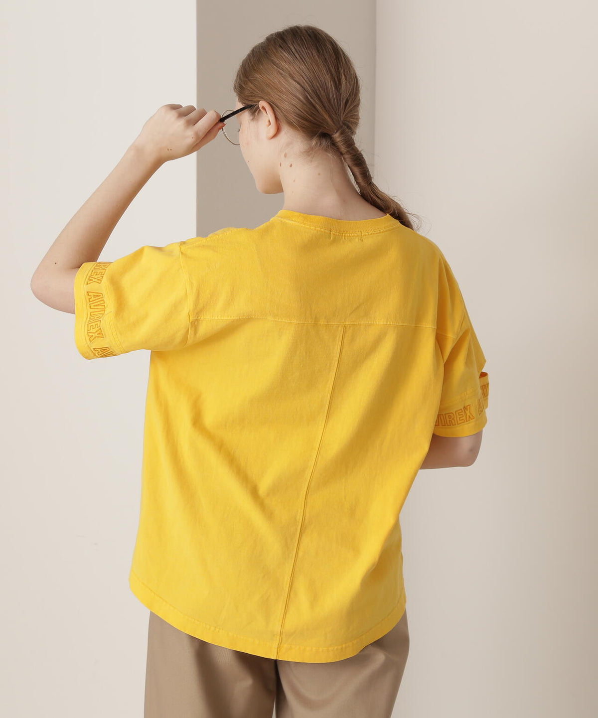 FADE WASH CUFFS OPEN EMBROIDERY T-SHIRT/フェイドウォッシュ カフスオープン刺繍Tシャツ