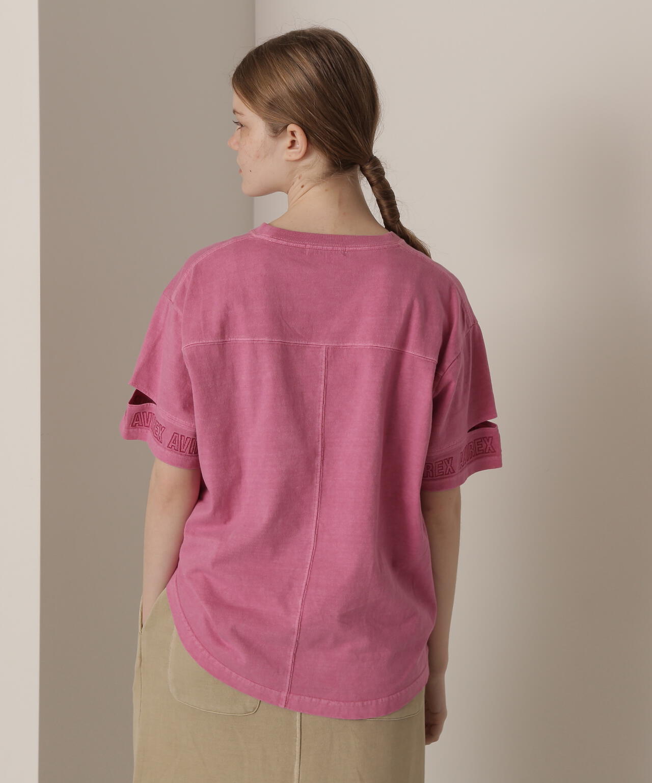 FADE WASH CUFFS OPEN EMBROIDERY T-SHIRT/フェイドウォッシュ カフスオープン刺繍Tシャツ