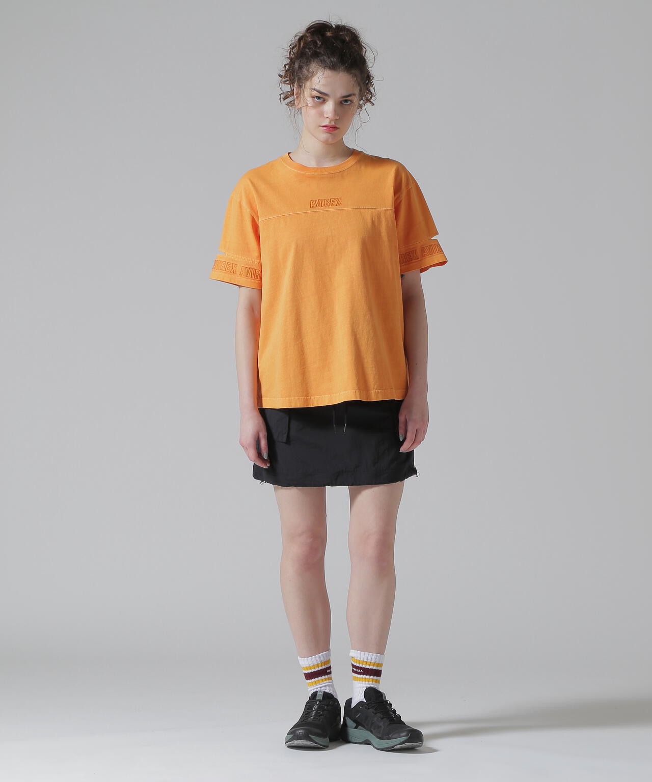 FADE WASH CUFFS OPEN EMBROIDERY T-SHIRT/フェイドウォッシュ カフスオープン刺繍Tシャツ