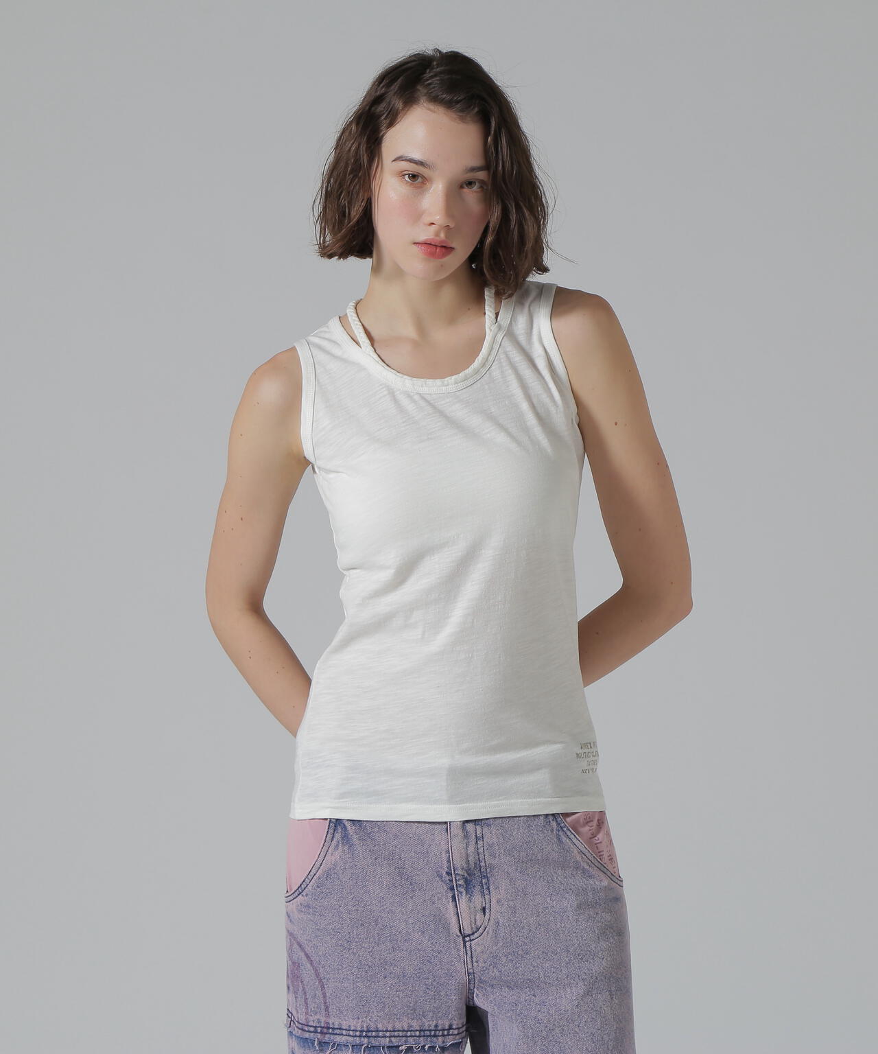 a8e44049-7ad4-540f-a3f4-ef8aca8745c6_Image