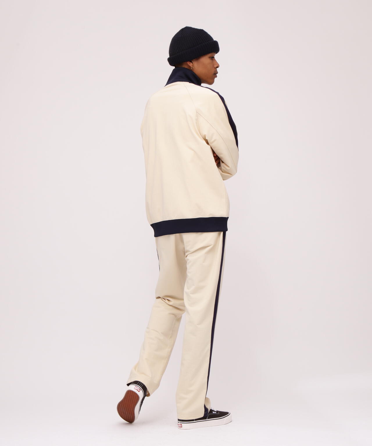 f10eaeb3-d76c-5ac2-ae01-c2c099a85150_Image