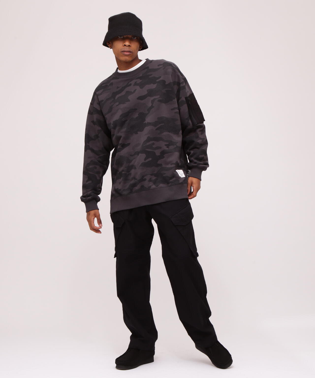 b1d45944-3fbf-540f-a660-a7c1f2b23ddb_Image