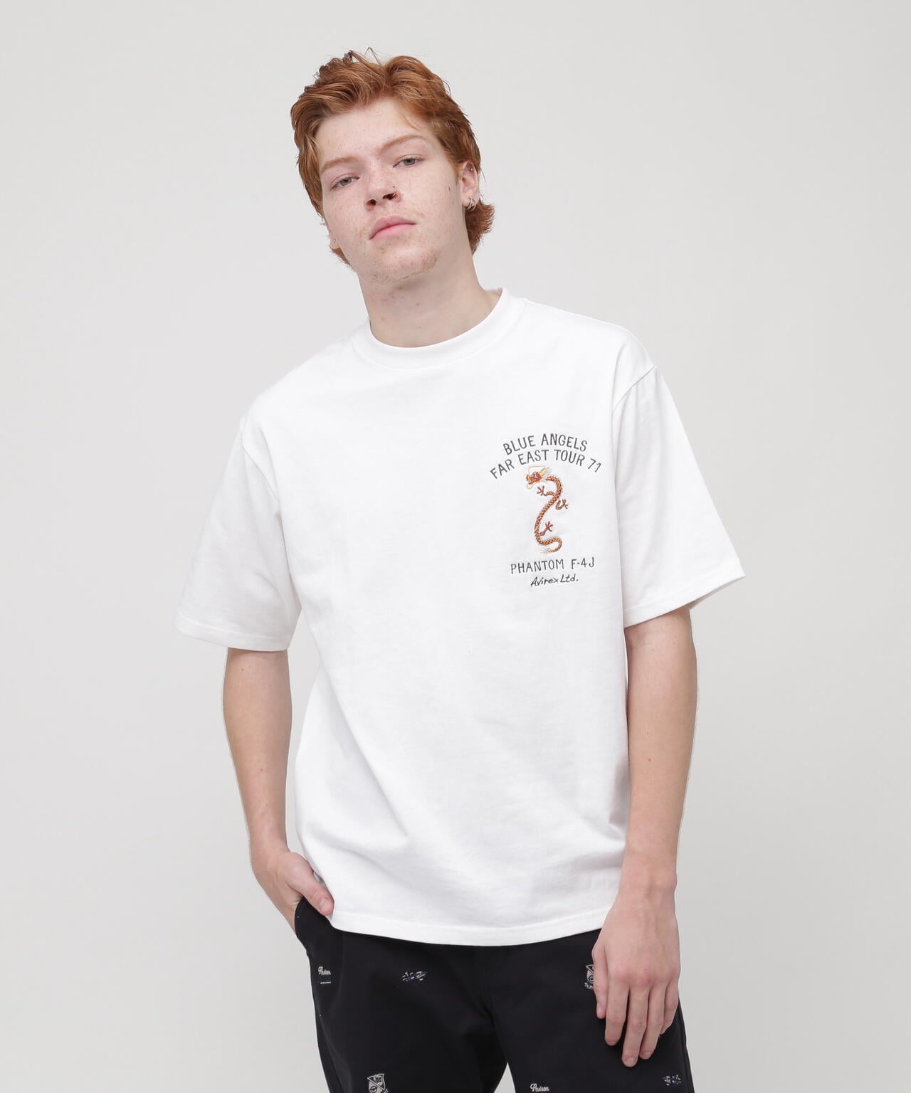 SUKA EMBROIDERY SHORTSLEEVE T-SHIRT / スカ エンブロイダリーT