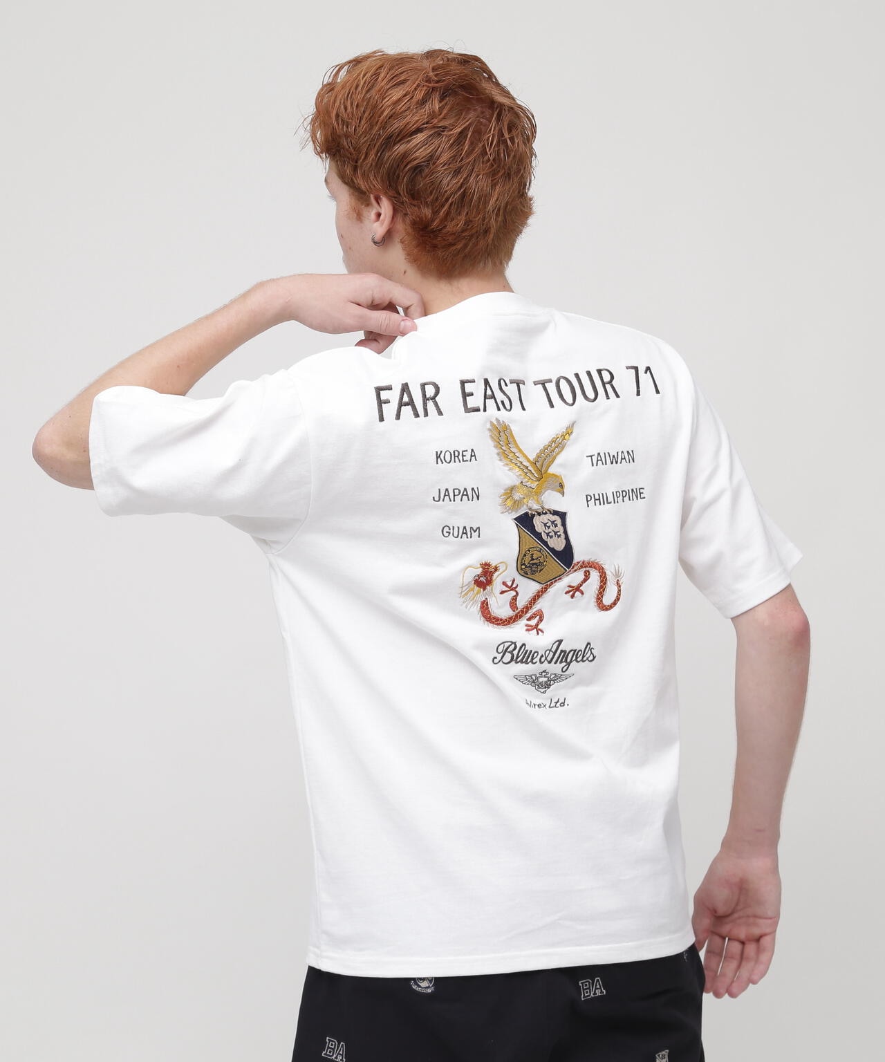 SUKA EMBROIDERY SHORTSLEEVE T-SHIRT / スカ エンブロイダリーT