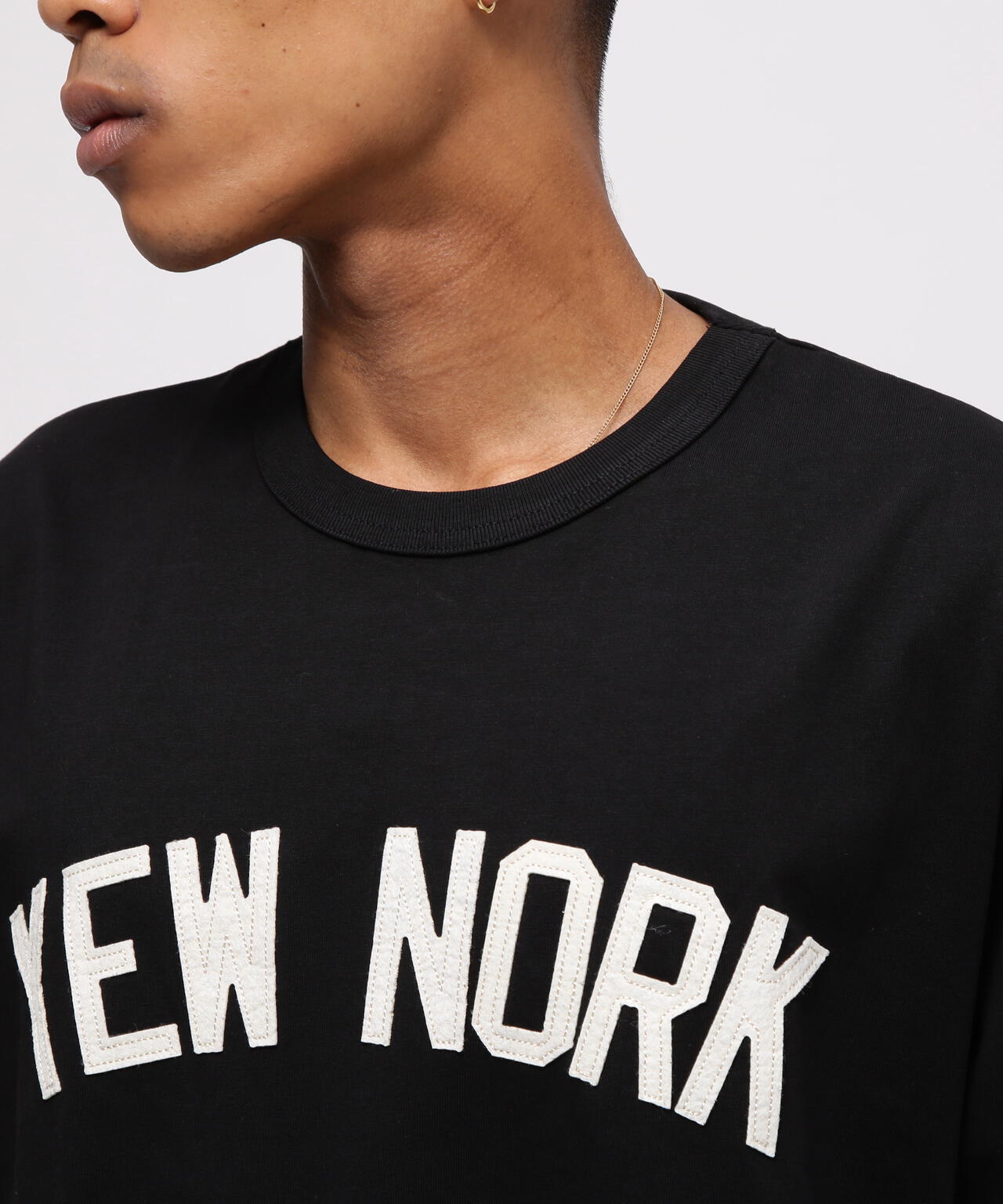 《AVIREX / EXPANSION》"YEWNORK" T-SHIRT