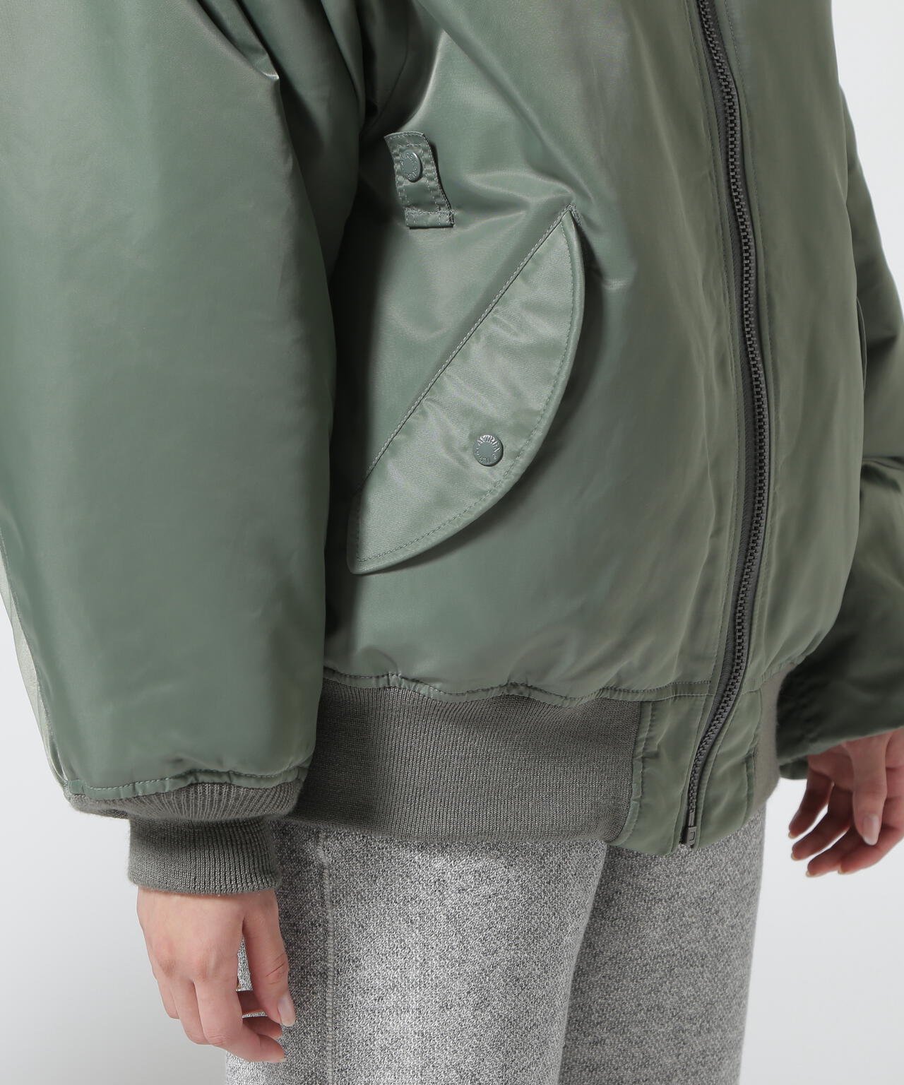 4dc4a215-6957-53db-89d7-187725ec96bf_Image