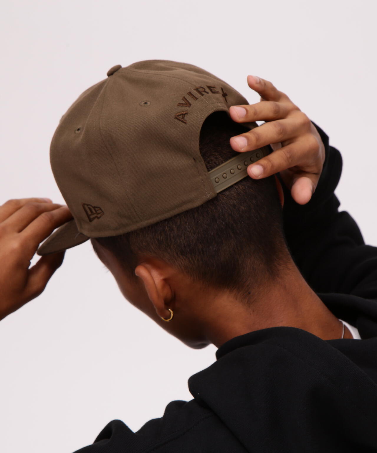 《AVIREX × NEWERA》9FIFTY SNAP BACK CAP TYPE ”AC”