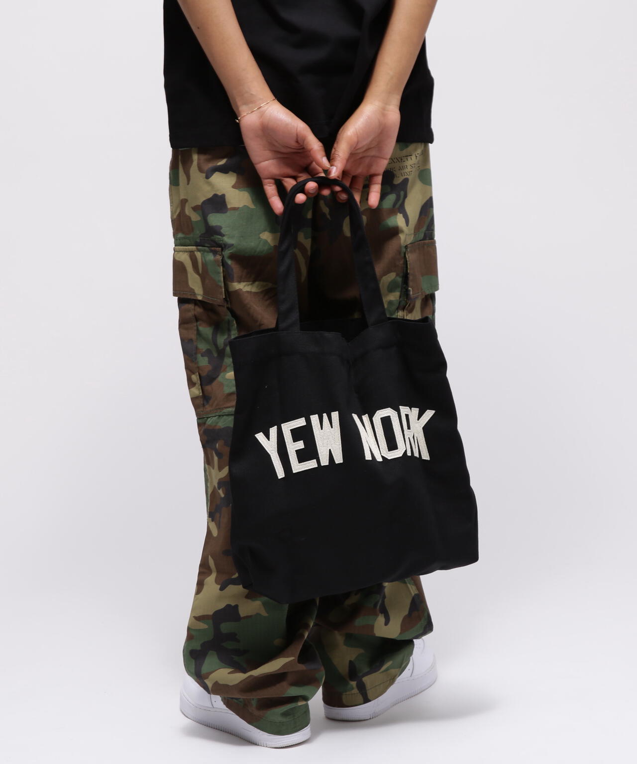 b430b894-22c2-5eb2-b4dd-626748d8efd9_Image