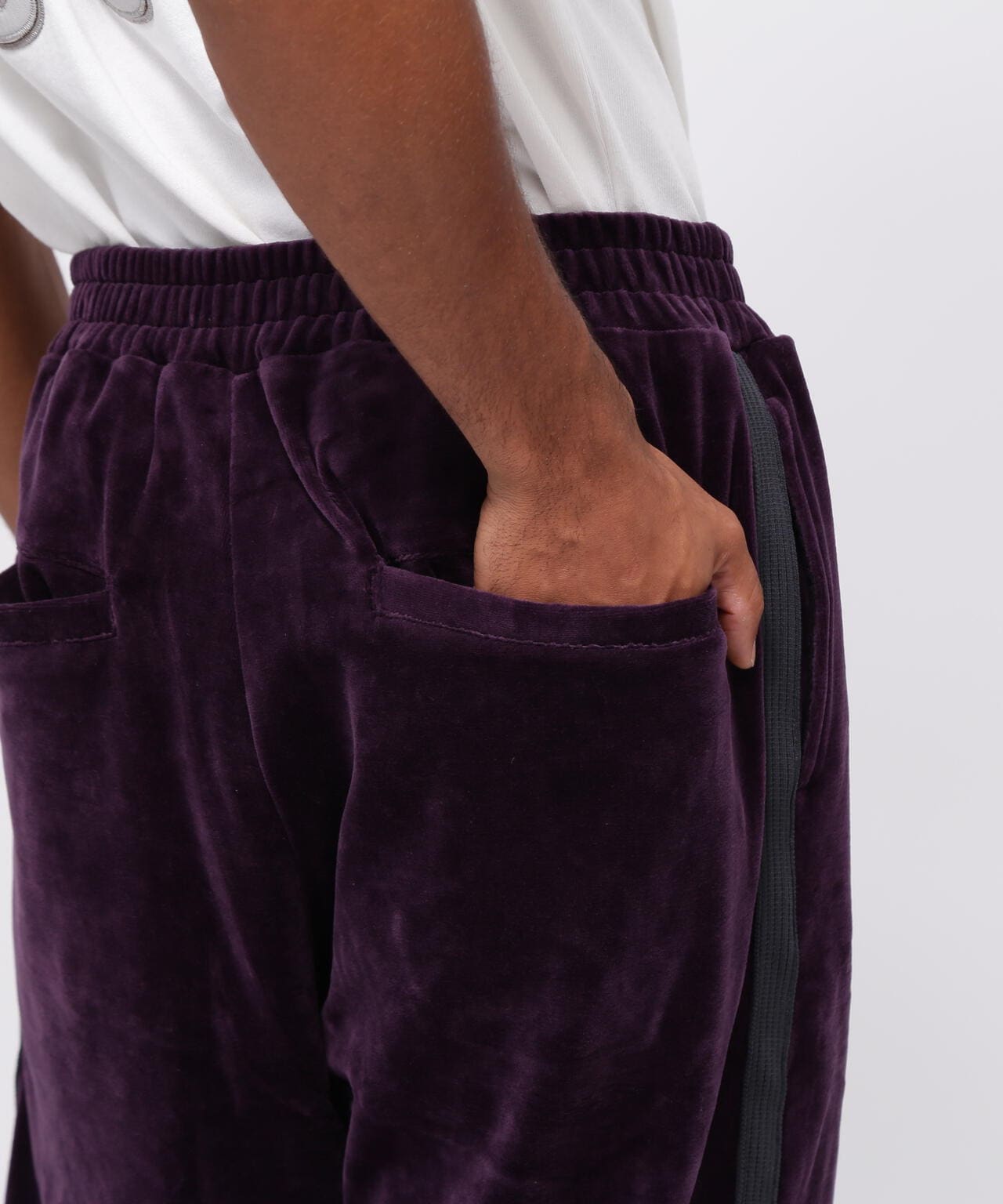 d6641585-b7ac-594d-a0ac-c06c70861479_Image