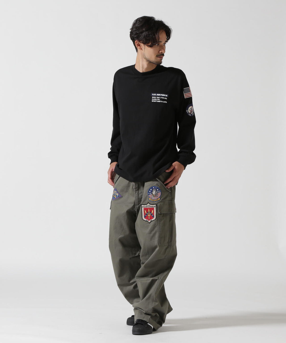 《直営店限定》TOP GUN WAPPEN CARGO PANTS / トップガン ワッペン カーゴパンツ / AVIREX