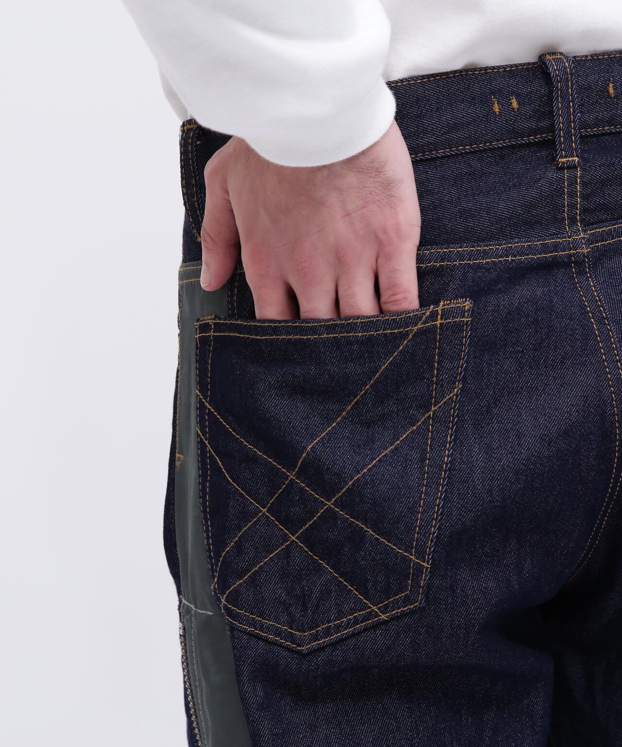 489d5a9d-3f0d-5c9d-84f3-44dd5b3e5d4e_Image