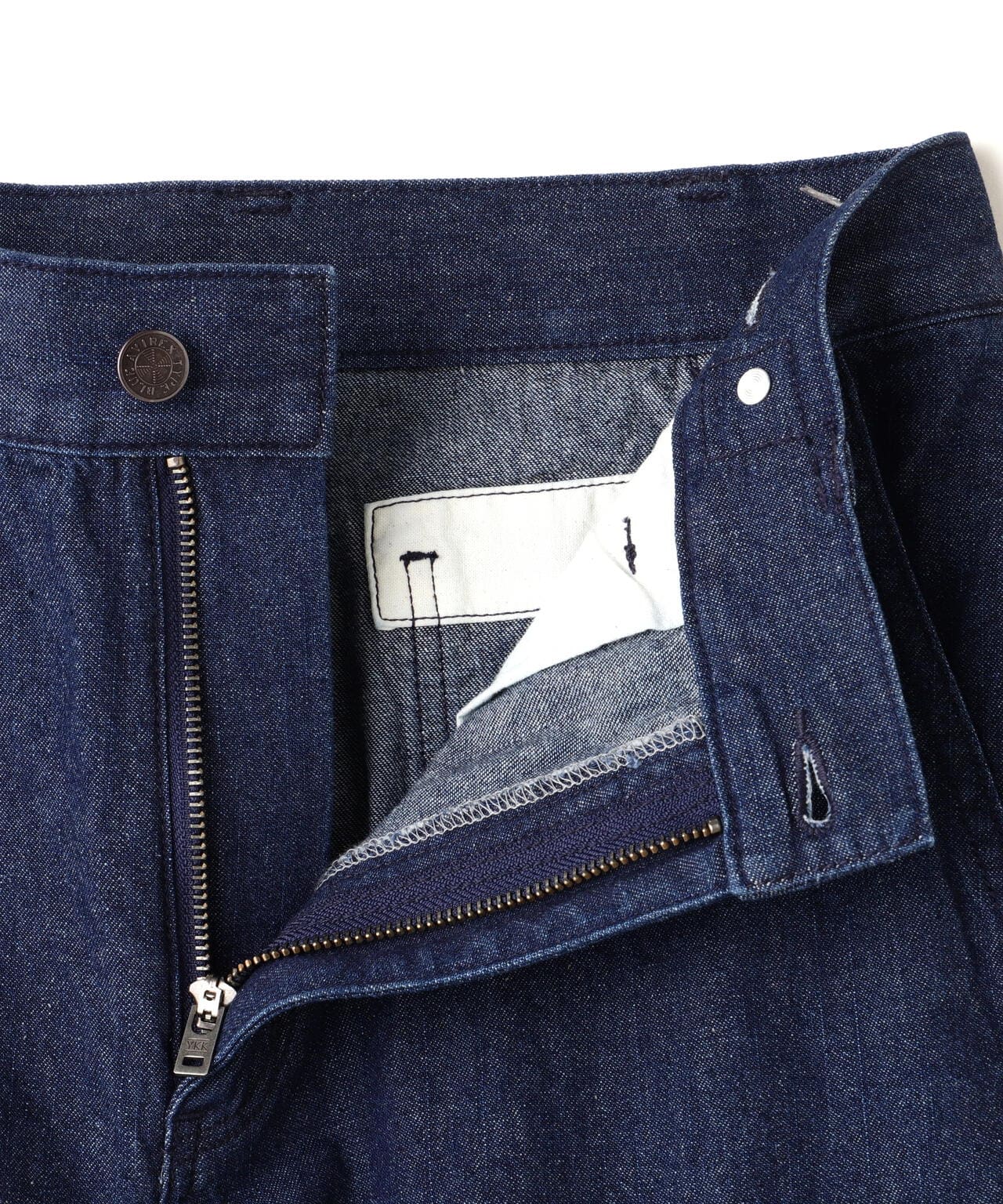 dc60e4ba-53b2-570e-8444-02ebe808e8e8_Image