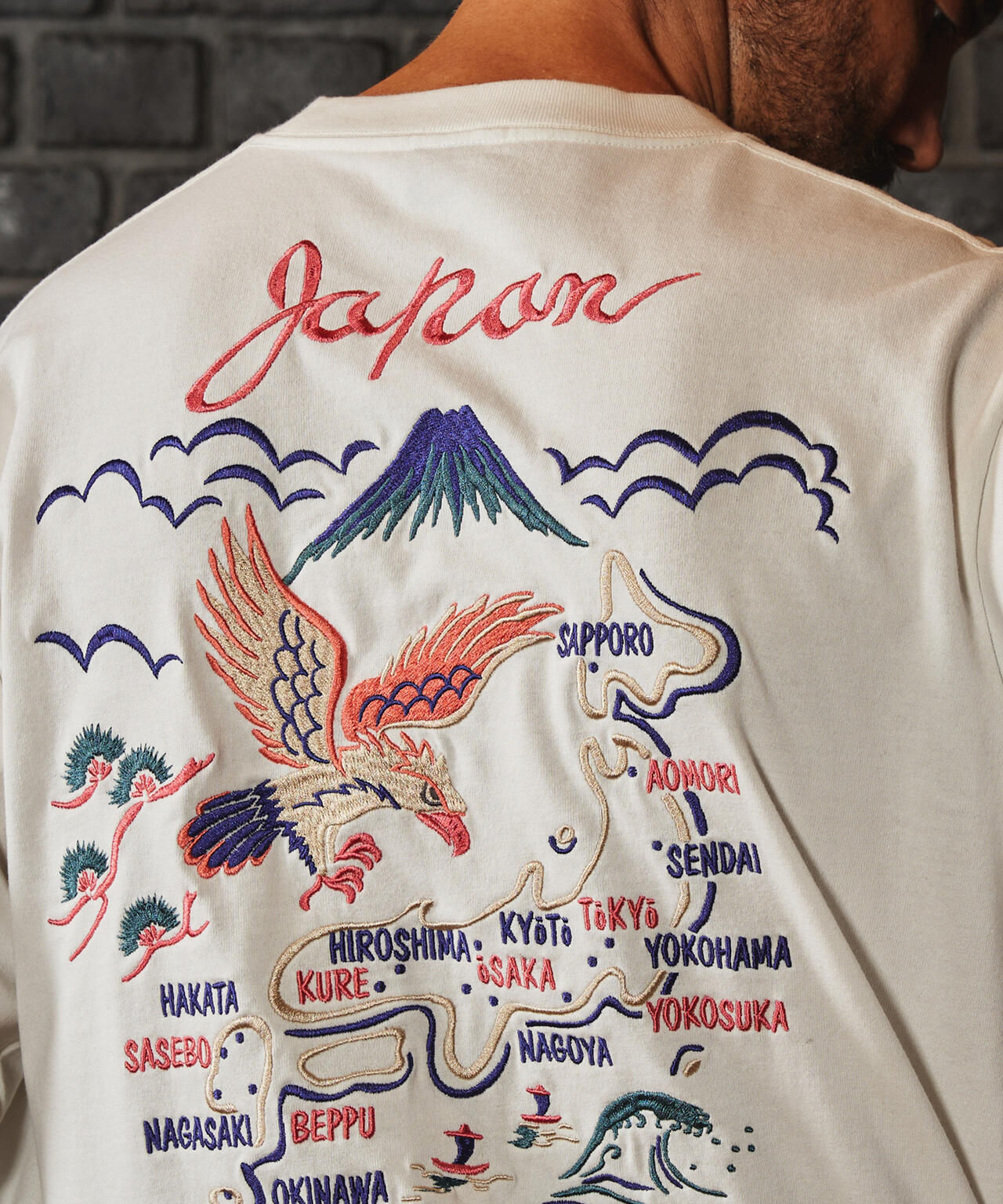 EMBROIDERY T-SHIRT "JAPAN MAP" / エンブロイダリー 長袖Tシャツ "ジャパン マップ" / AVIREX /