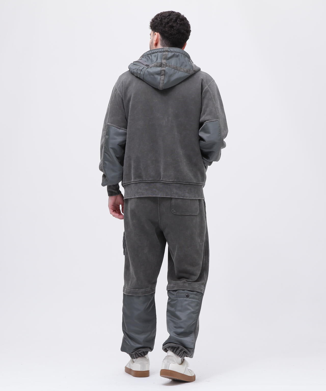 b9ce4811-733f-5446-ad2a-428d1df86b65_Image