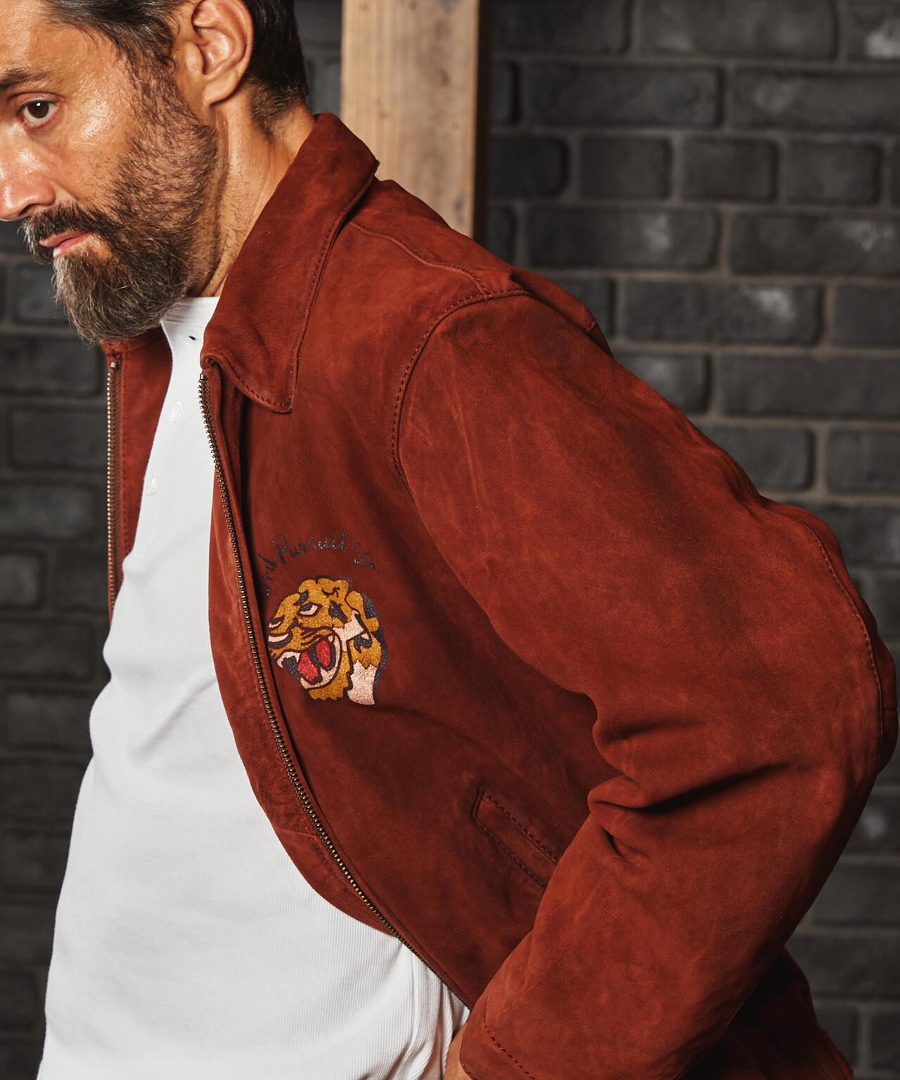 df0bdc48-e665-59a0-8454-fe90b4747200_Image