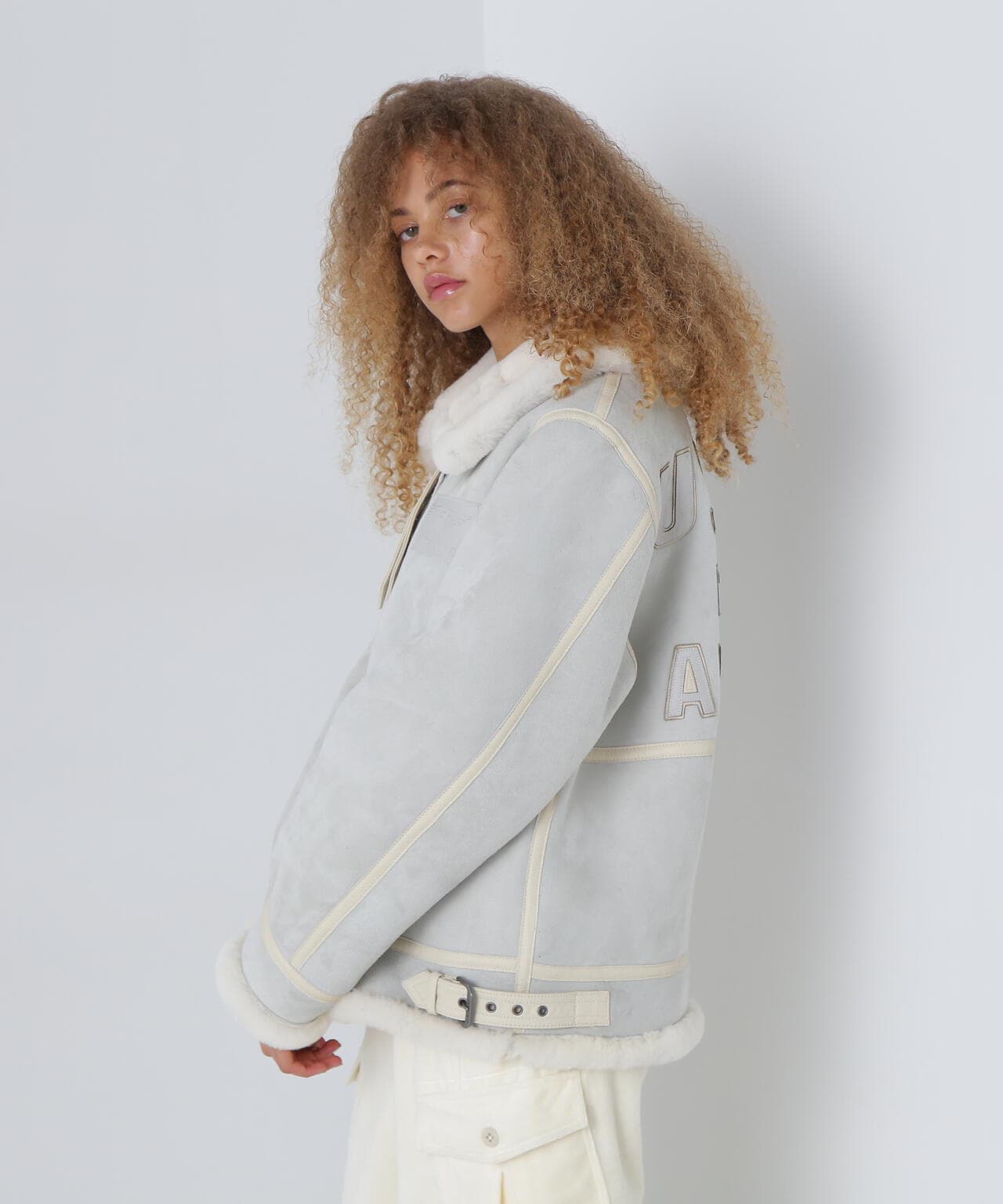 e5c6d573-0d0b-5204-b46c-8c35f2295373_Image