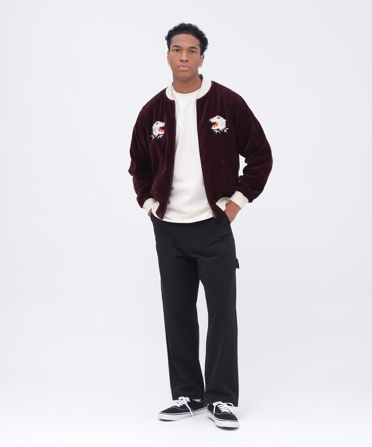 bf609844-fe52-5944-8c41-f1f8f9b3daa2_Image