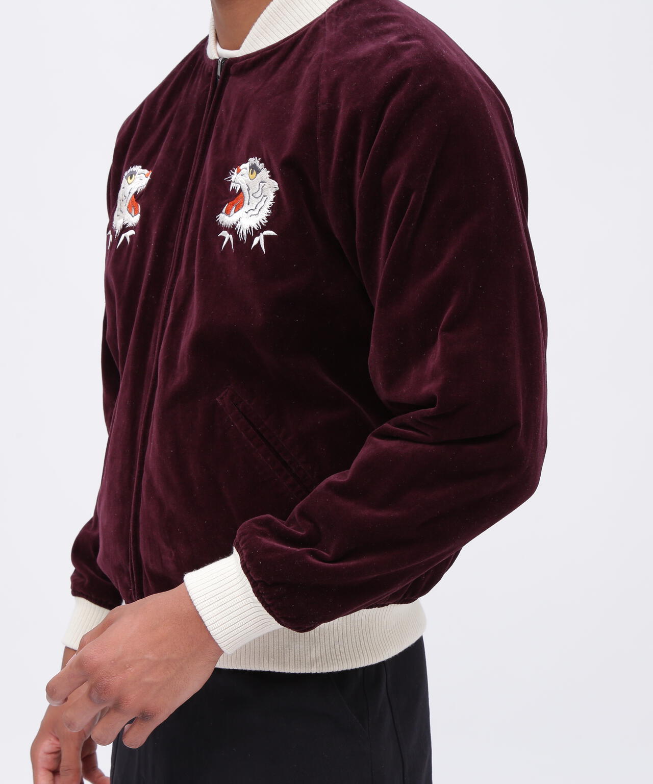 5c49ade8-8480-5ca2-ba13-8c9862c5b2f5_Image