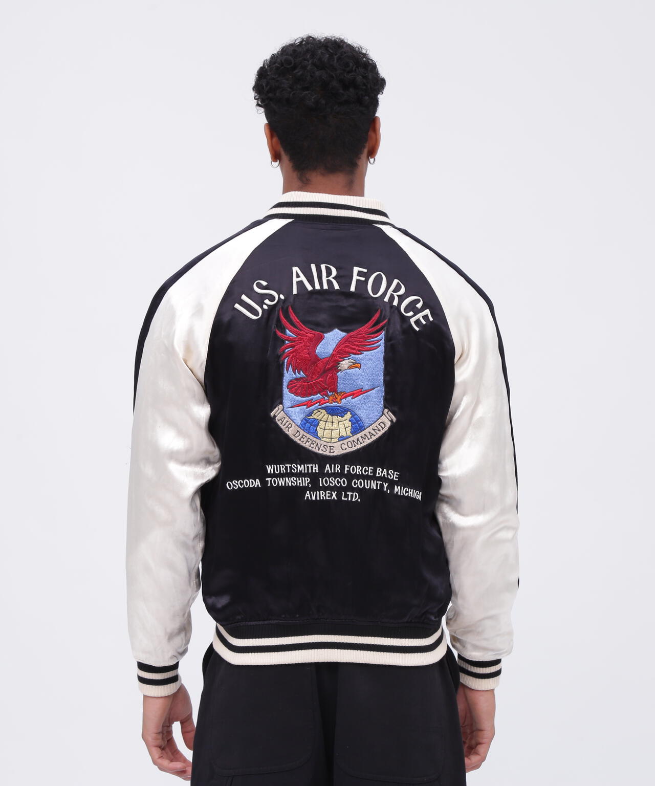 586d1fc5-213c-56c1-a398-a2912ef65770_Image