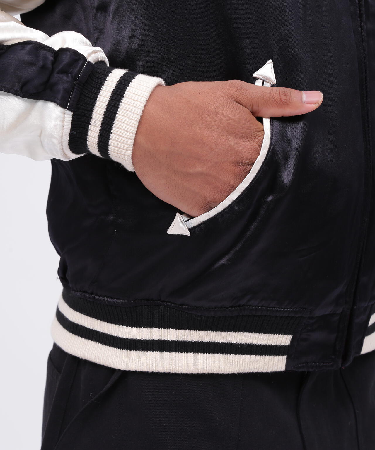 f7eebca3-2896-5a2d-bd15-43a5de7cb262_Image