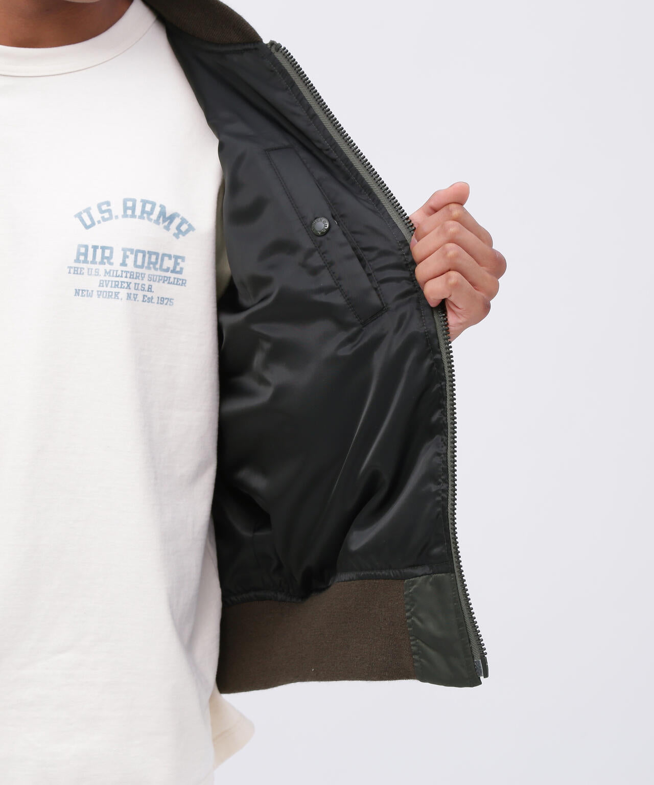 7e92fac6-33c5-595e-958f-3d8059a3d0fd_Image